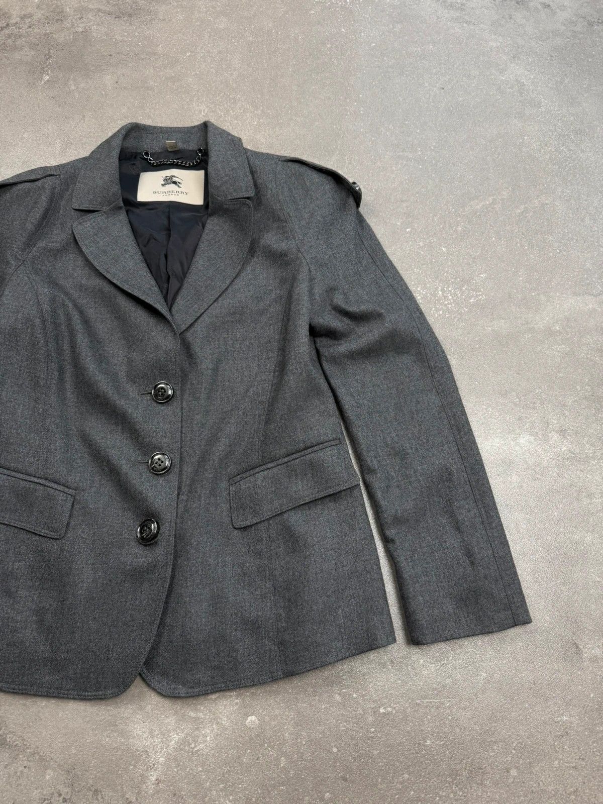 Burberry Burberry jacket blazer old money luxury Size M / US 6-8 / IT 42-44 - 2 Thumbnail