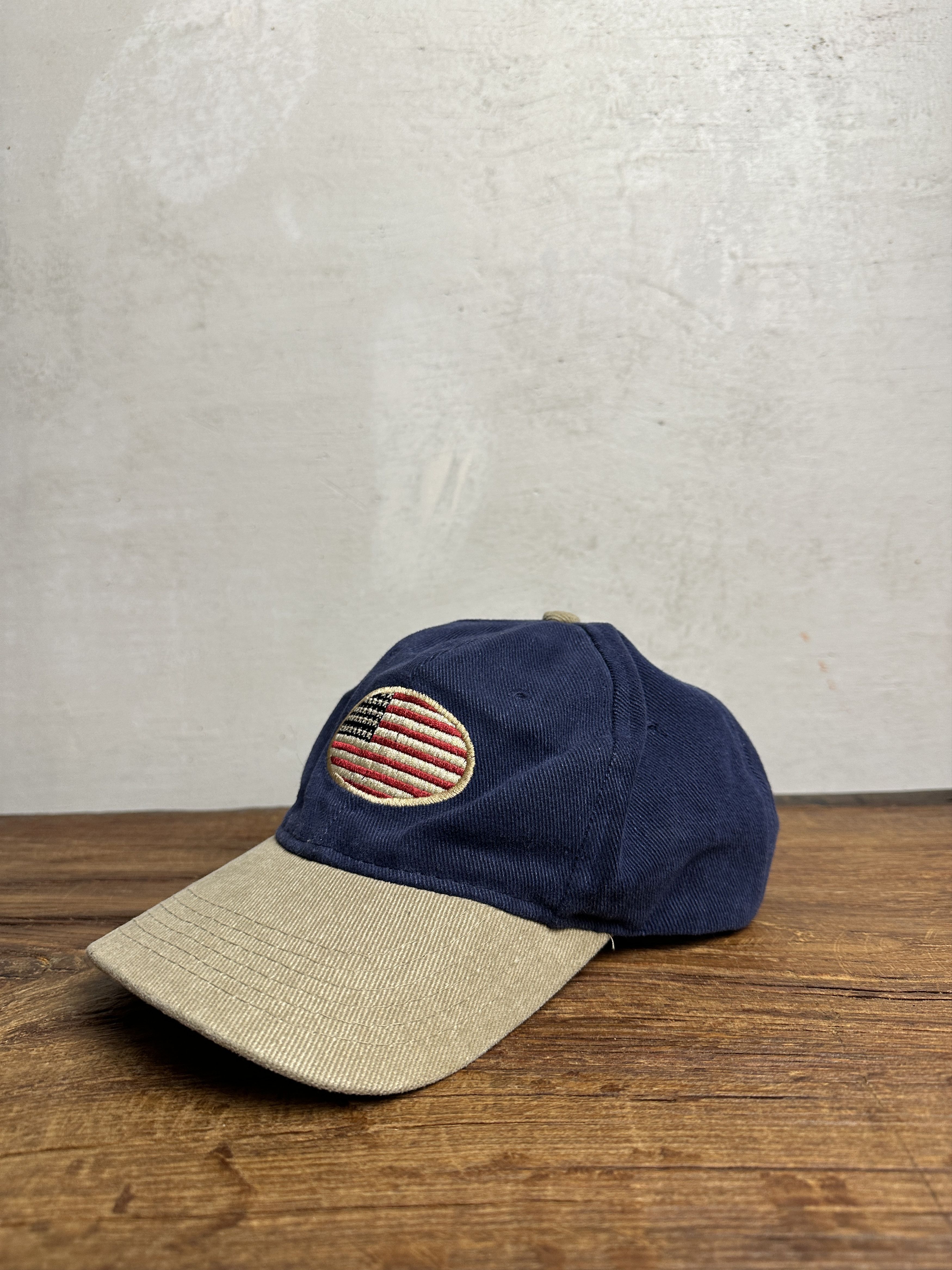 Vintage Vintage US Flag Logo Cap Size ONE SIZE - 1 Thumbnail