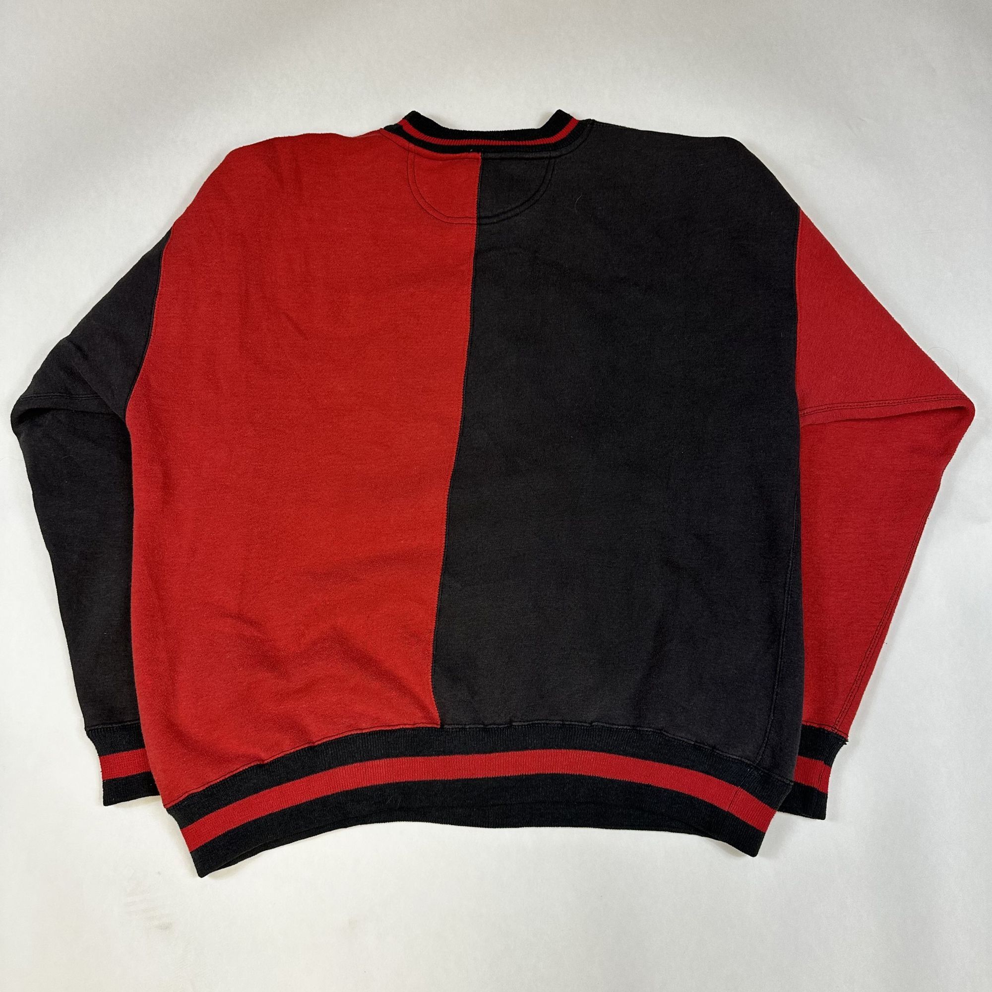 Vintage Vintage Georgia Bulldogs Sweatshirt L Midwest Embroidery Red Size US L / EU 52-54 / 3 - 2 Thumbnail