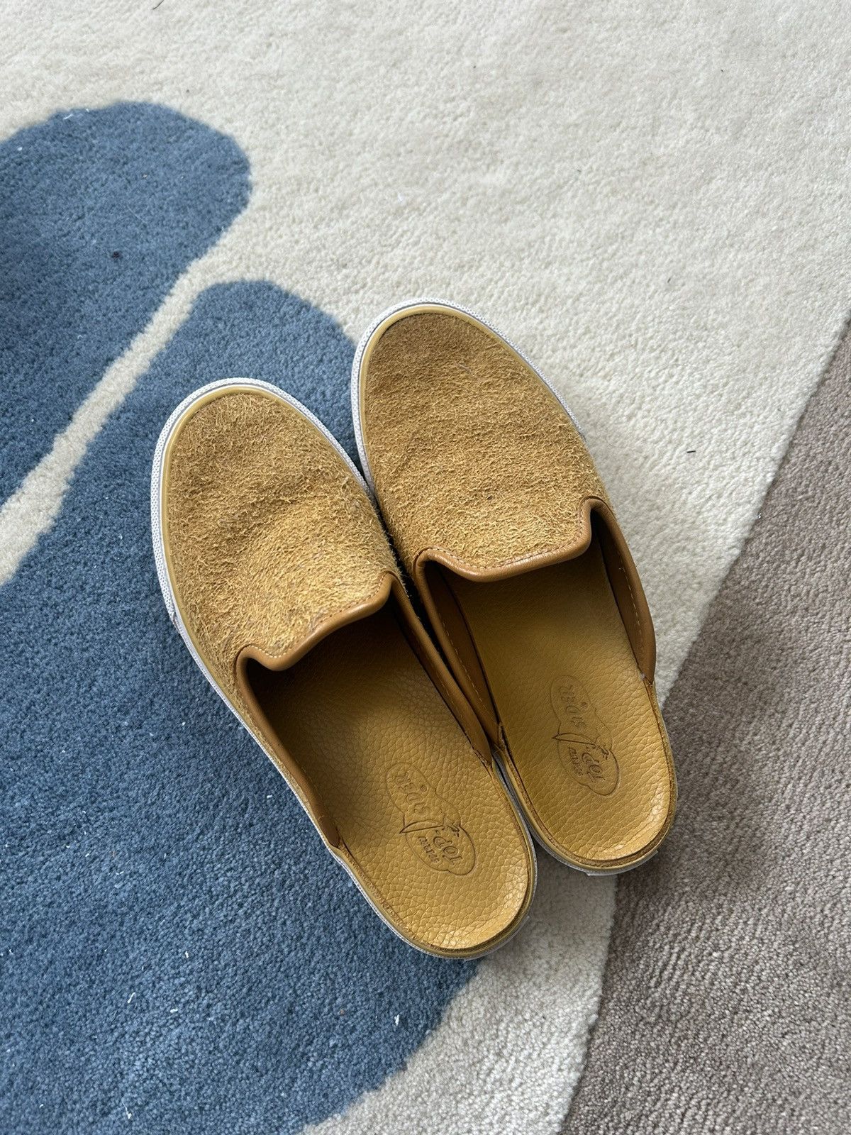 Sperry Sperry Topsider Slides - Hairy Suede Size US 7.5 / EU 40-41 - 1 Thumbnail