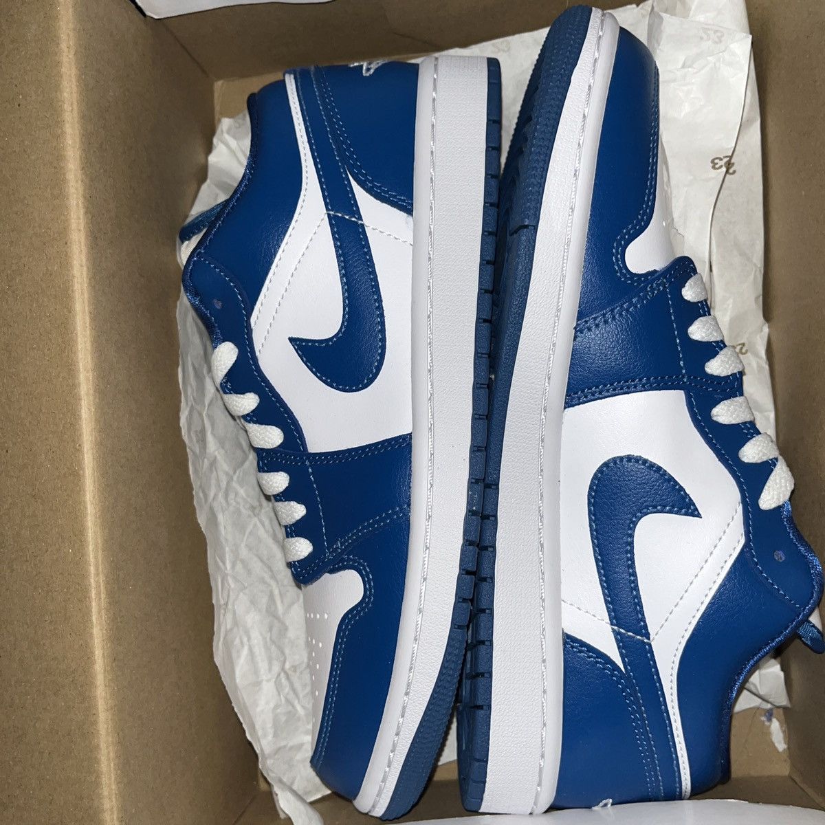 Jordan Brand × Nike Air Jordan 1 Low Marina Blue Size US 9 / IT 39 - 2 Thumbnail
