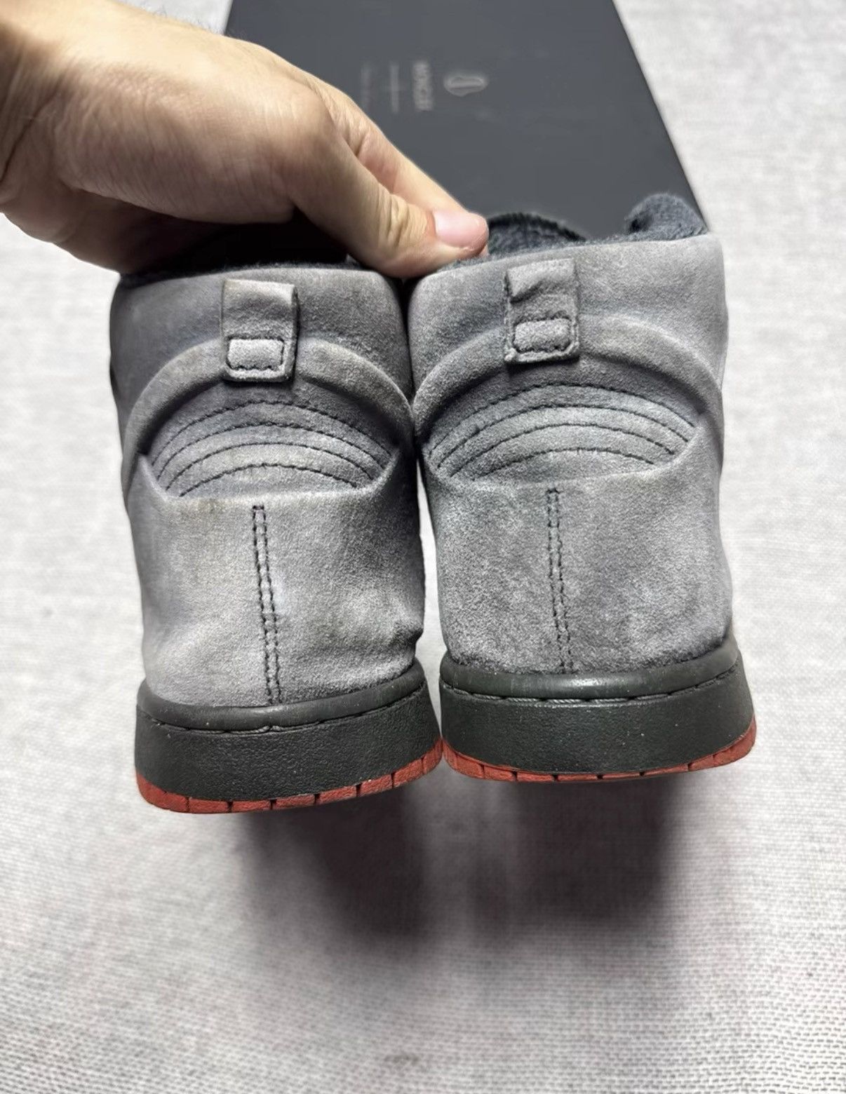 Nike Nike SB Dunk High Pigeon, Grey Suede K37 Size US 11 / EU 44 - 3 Thumbnail