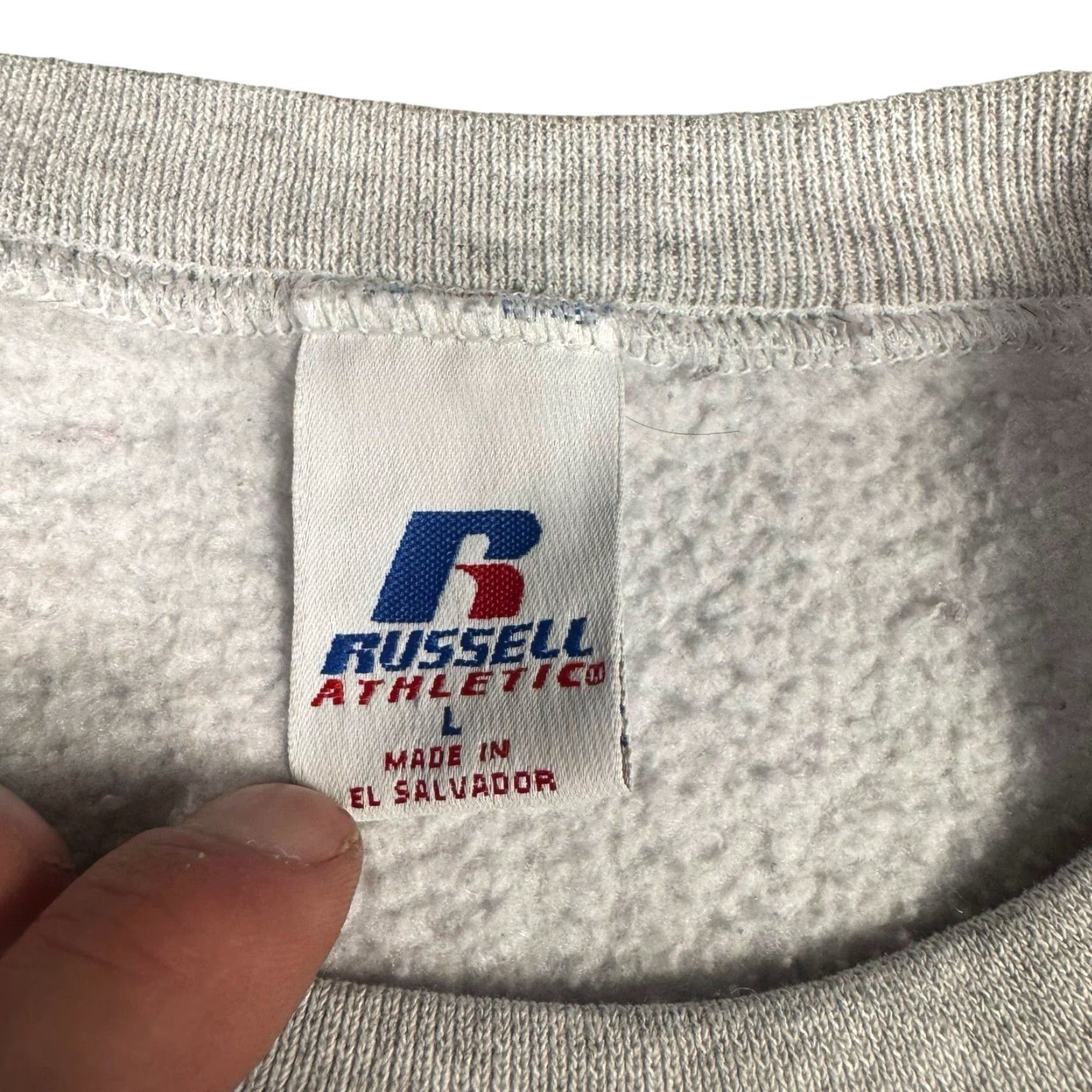 Russell Athletic VINTAGE Russell Sweatshirt Mens L Athletic 90s Y2K Fleece Basketball Crew Neck Gray Logo Folded/Regular Mens Size US L / EU 52-54 / 3 - 4 Thumbnail