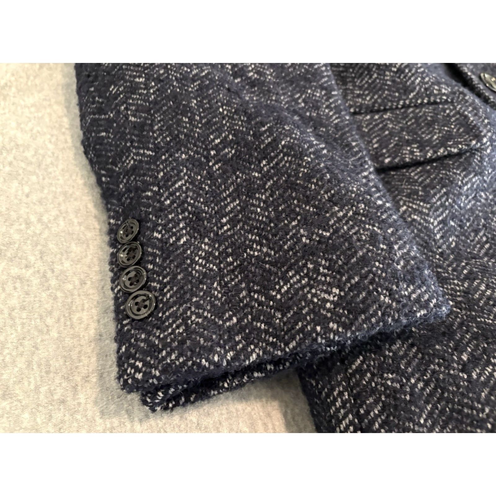 J.Crew J.CREW Overcoat Coat Wool & Polyester Mens Size 46 Blue Wool Blend Coat 40" Long 20.5" Across 25" Pit to Pit 27" Sleeve New Size US S / EU 44-46 / 1 - 6 Thumbnail