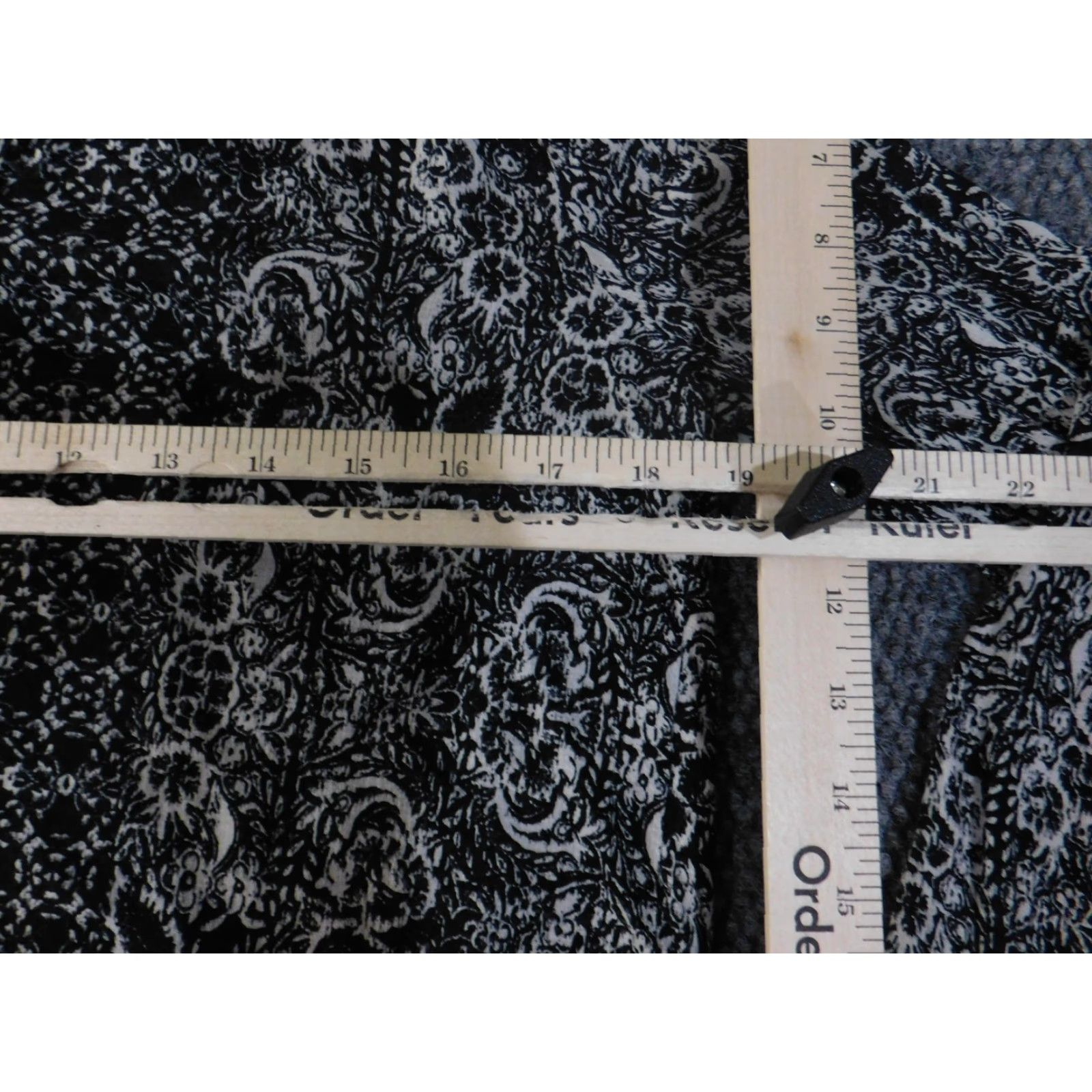 Lucky Brand Lucky Brand Shirt Blouse Womens XS Geometric Patchwork V-Neck Flutter Sleeve Black Size XS / US 0-2 / IT 36-38 - 7 Thumbnail