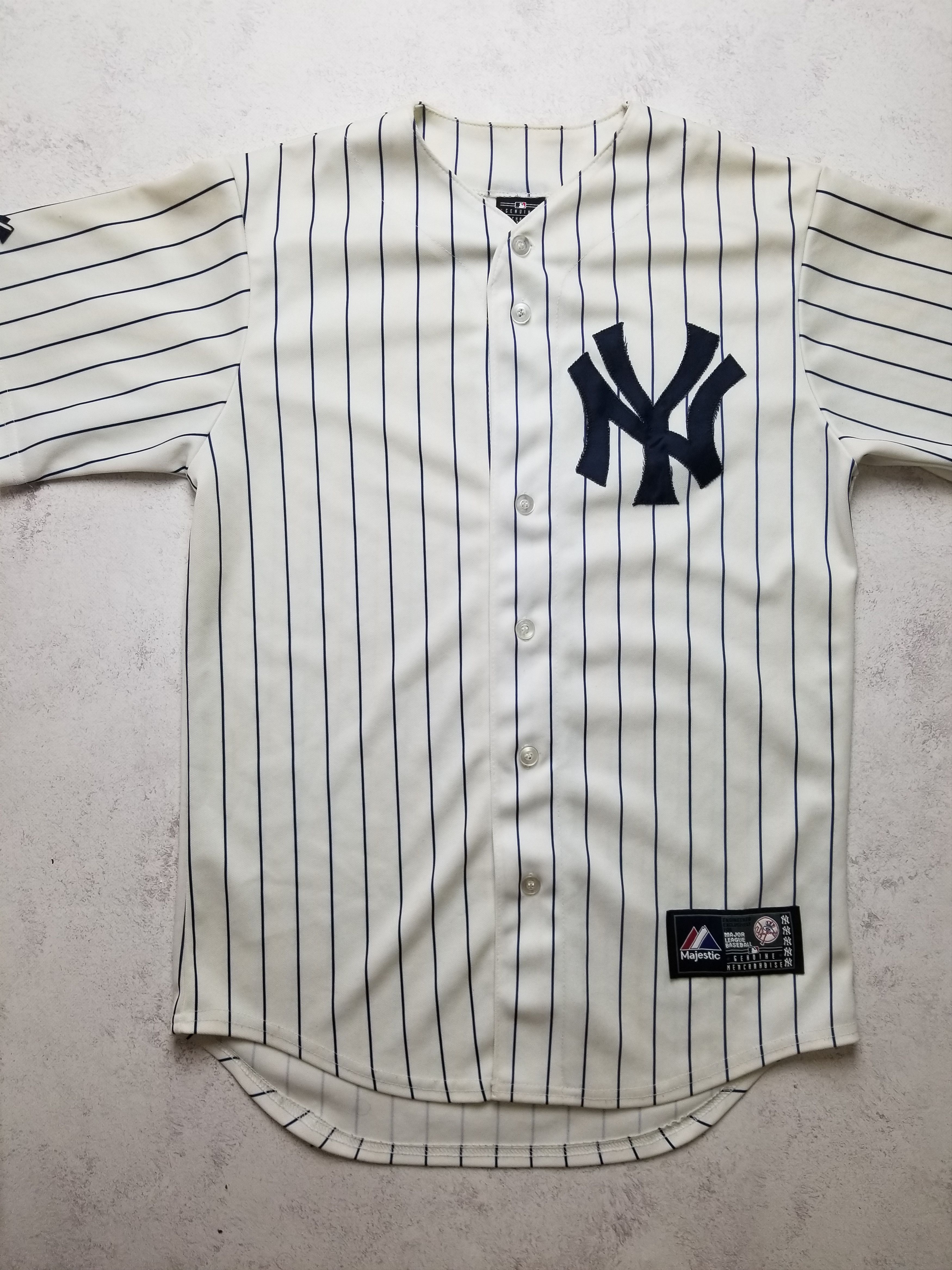 Majestic Vintage Majestic MLB New York Yankees Pinstripe Home Jersey Size US S / EU 44-46 / 1 - 8 Thumbnail
