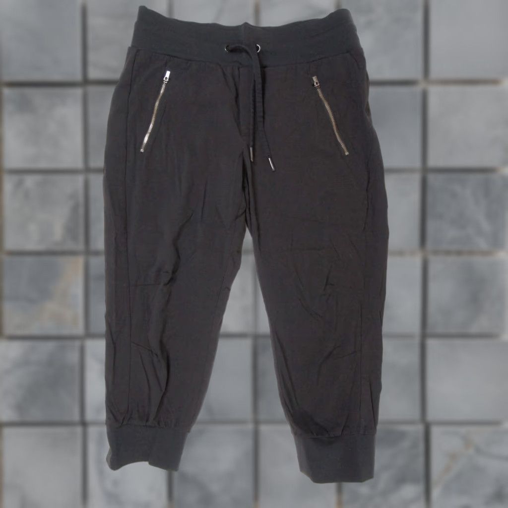 Athleta VINTAGE? no, it's Athleta Trekkie North Jogger - Pants - Womens - 6P - Black - 23" Inseam - Outdoor Activewear Ladies Size 28" / US 6 / IT 42 - 1 Thumbnail