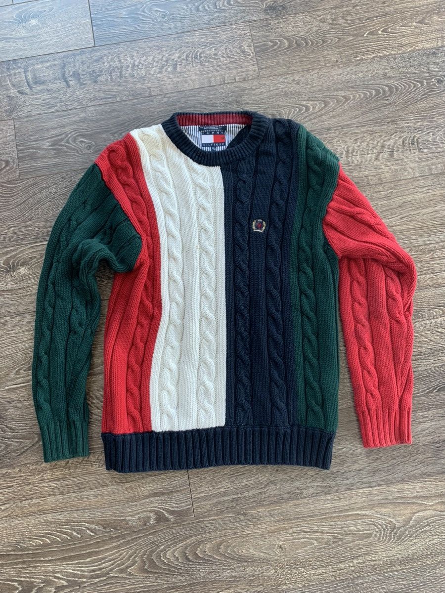 Tommy Hilfiger Tommy Hillfigure Sweater in Festive Colors Size US M / EU 48-50 / 2 - 1 Thumbnail
