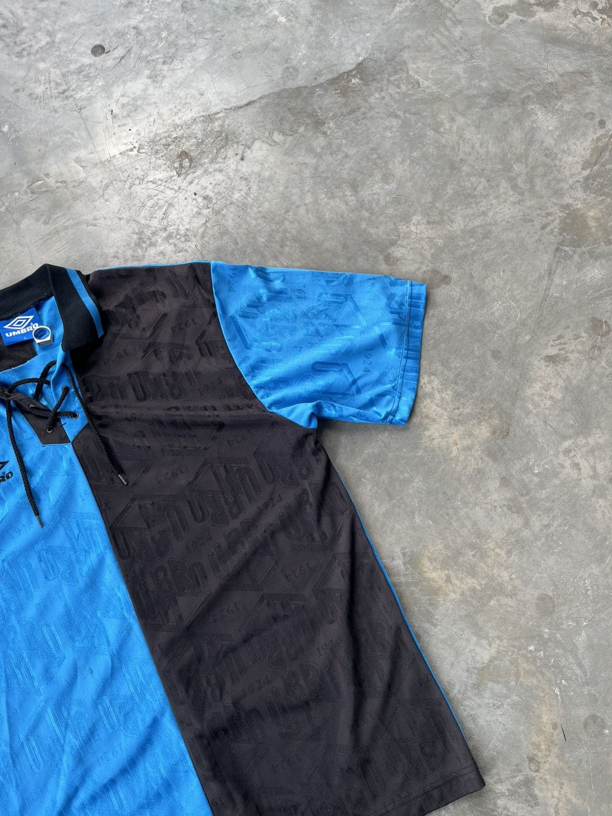 Umbro Vintage 90’s Umbro tamplate Jersey Size US L / EU 52-54 / 3 - 3 Thumbnail