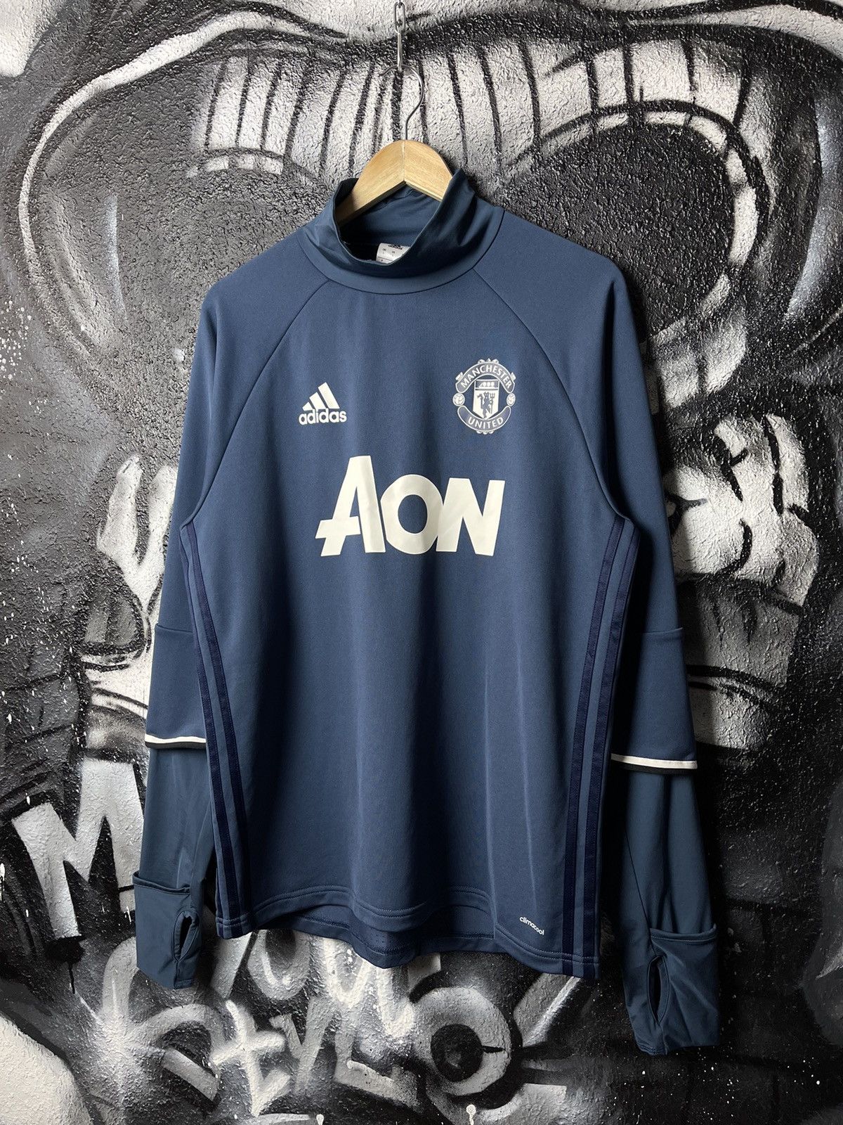 Adidas Adidas Manchester United Training Football Jersey Size L Size US L / EU 52-54 / 3 - 1 Thumbnail