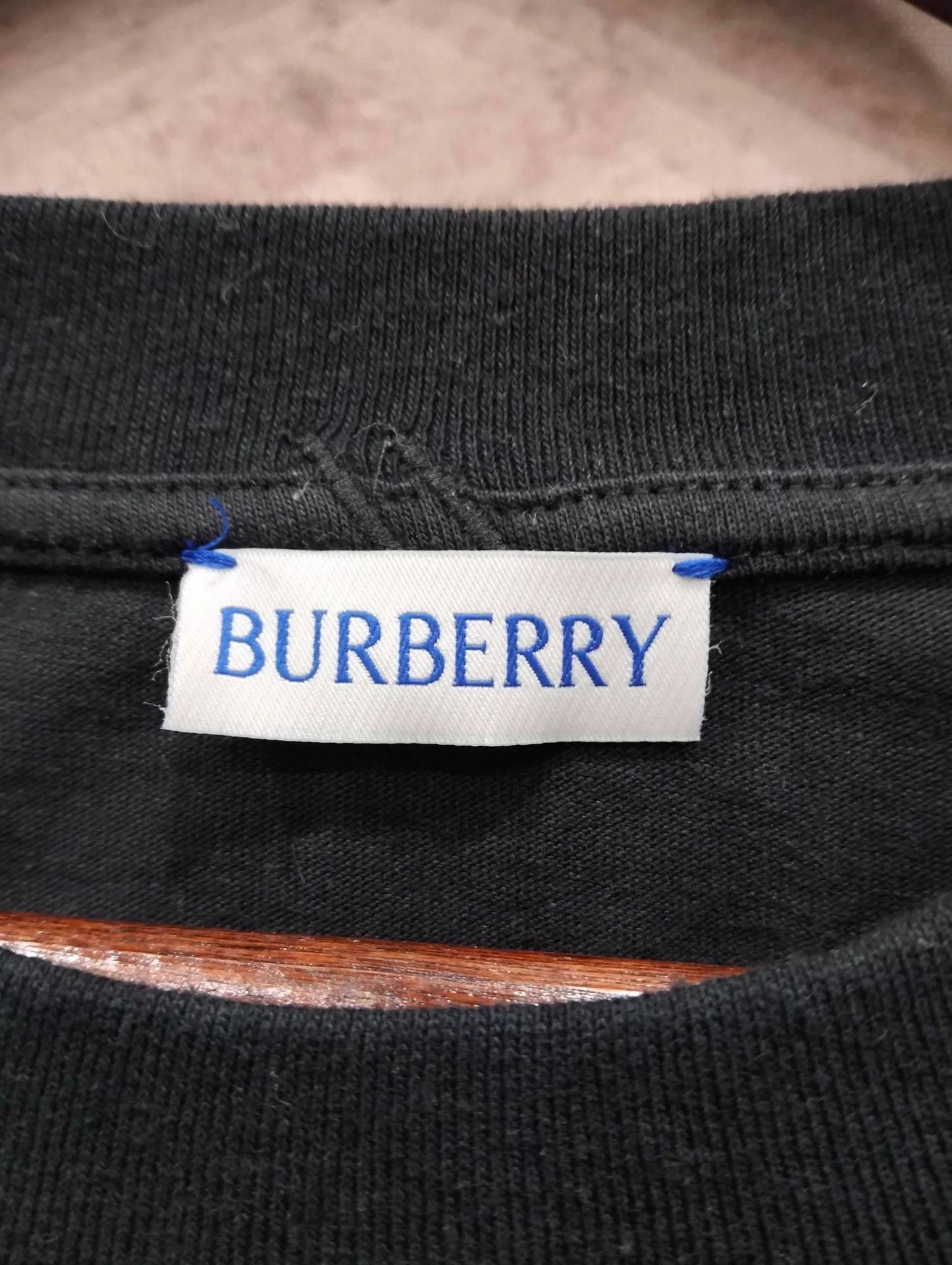 Burberry Burberry black LS T-shirt S Size US S / EU 44-46 / 1 - 4 Thumbnail