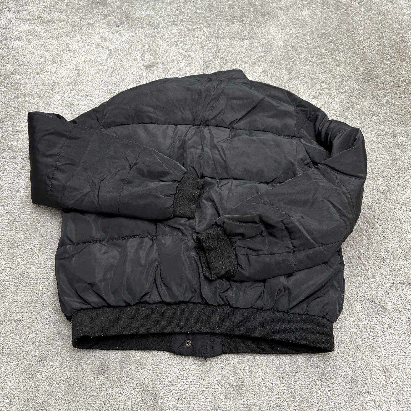Forever 21 FOREVER 21 Puffer Jacket Womens Medium Black Snap Button Full Zip Outdoor Winter Size M / US 6-8 / IT 42-44 - 2 Thumbnail