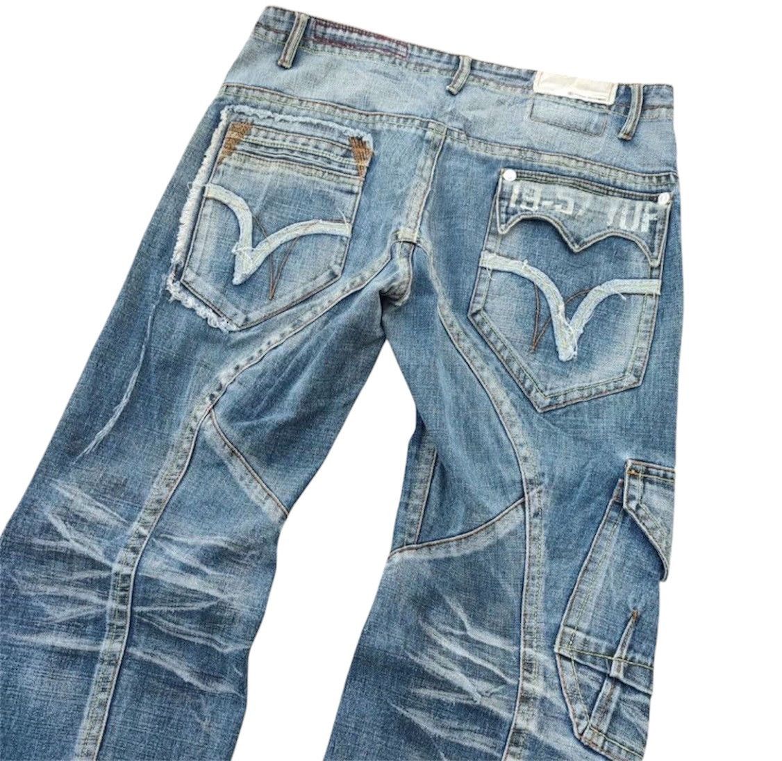 Le Grande Bleu (L.G.B.) Y2K Tough Jeansmith half pocket cargo jeans Size US 35 - 4 Thumbnail