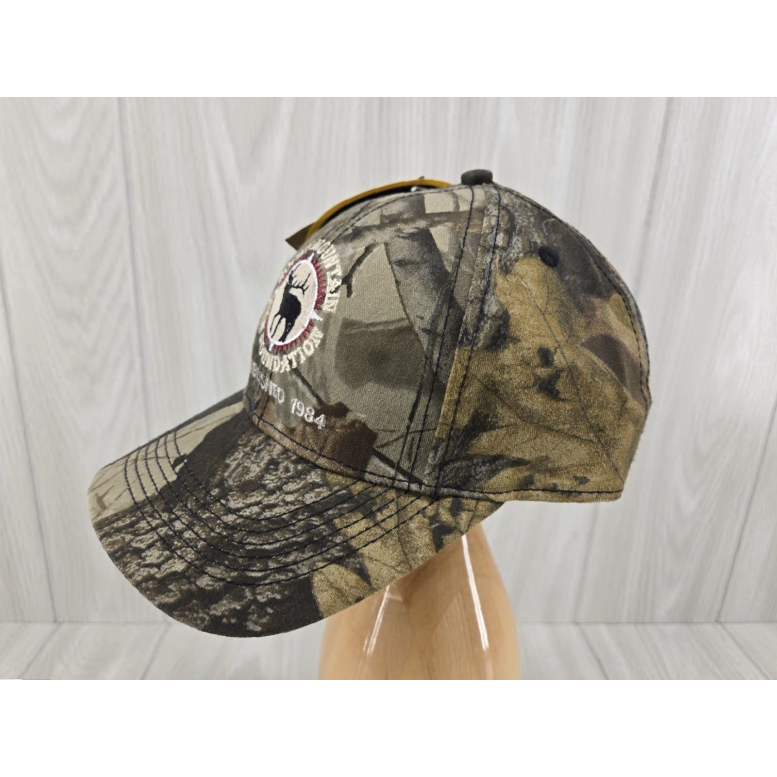 Realtree RMEF Rocky Mountain Elf Foundation Logo Hat Embroidered Camo Realtree Trucker Hat Adjustable Men CAMO Size ONE SIZE - 4 Thumbnail