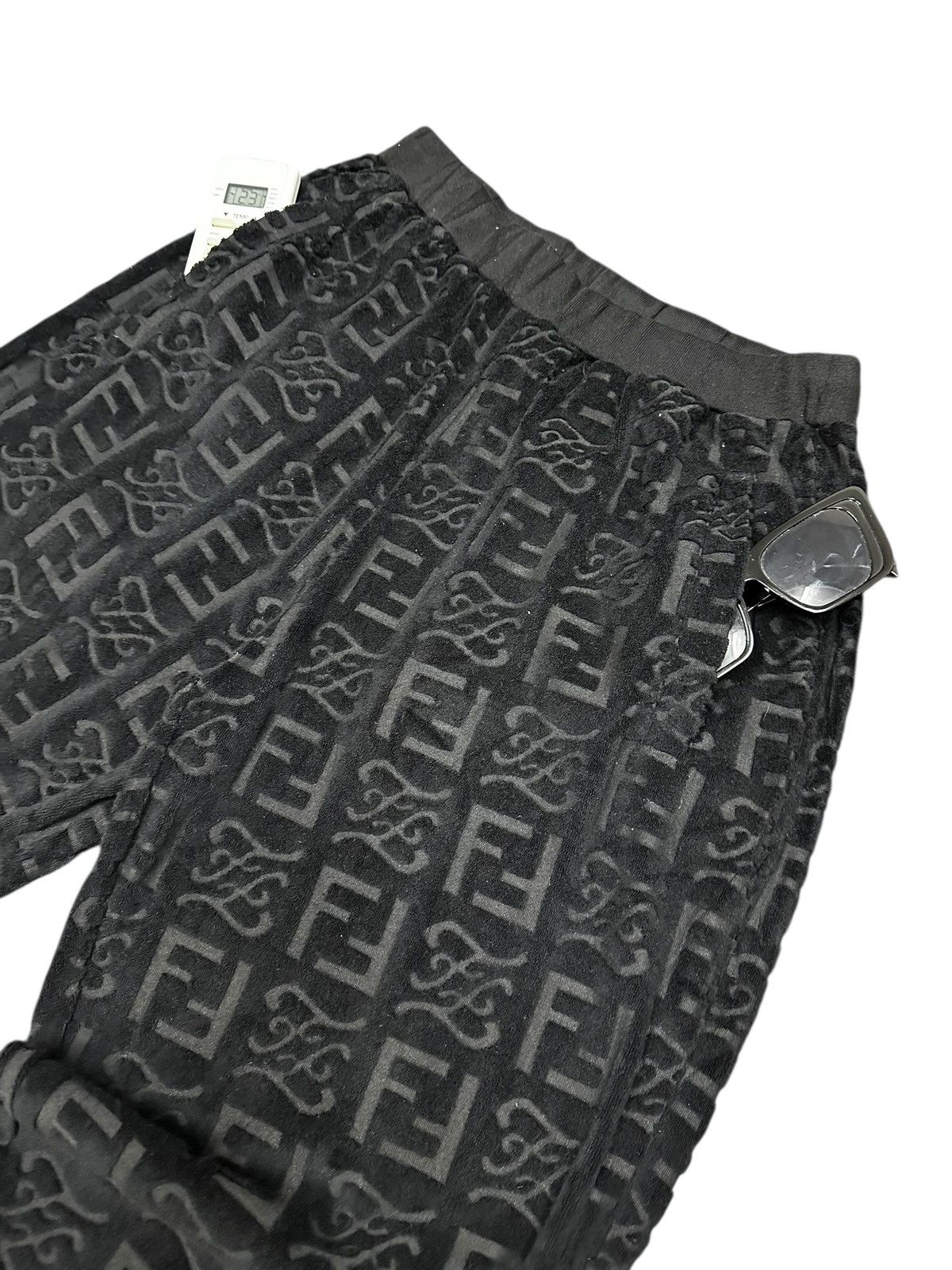 Fendi Fendi 3D Monogram Velvet Jogger Pant Size US 34 / EU 50 - 2 Thumbnail