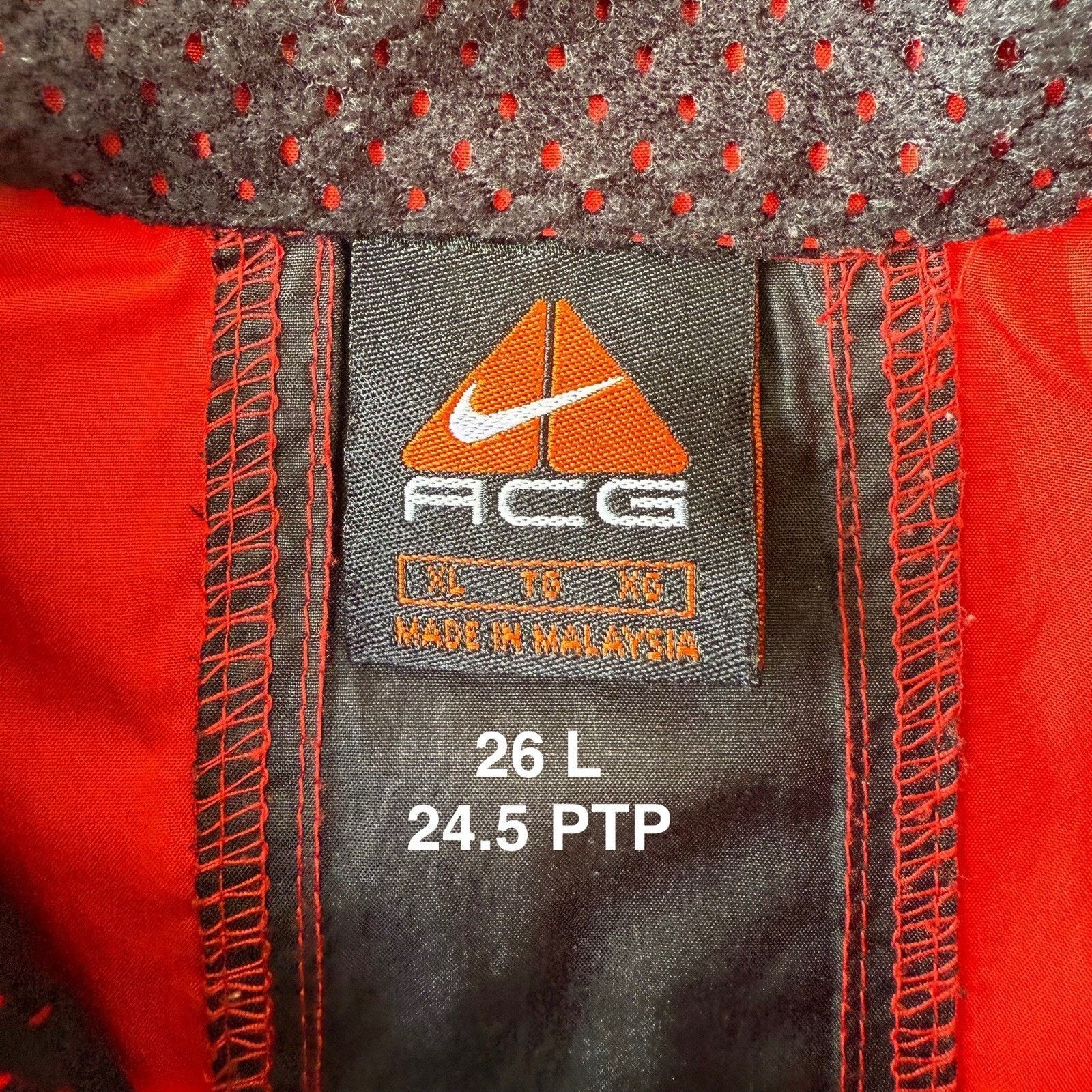 Nike ACG × Vintage Vintage Nike ACG Vest XL Red Y2K Full Zip Utility Hiking Size US XL / EU 56 / 4 - 6 Thumbnail