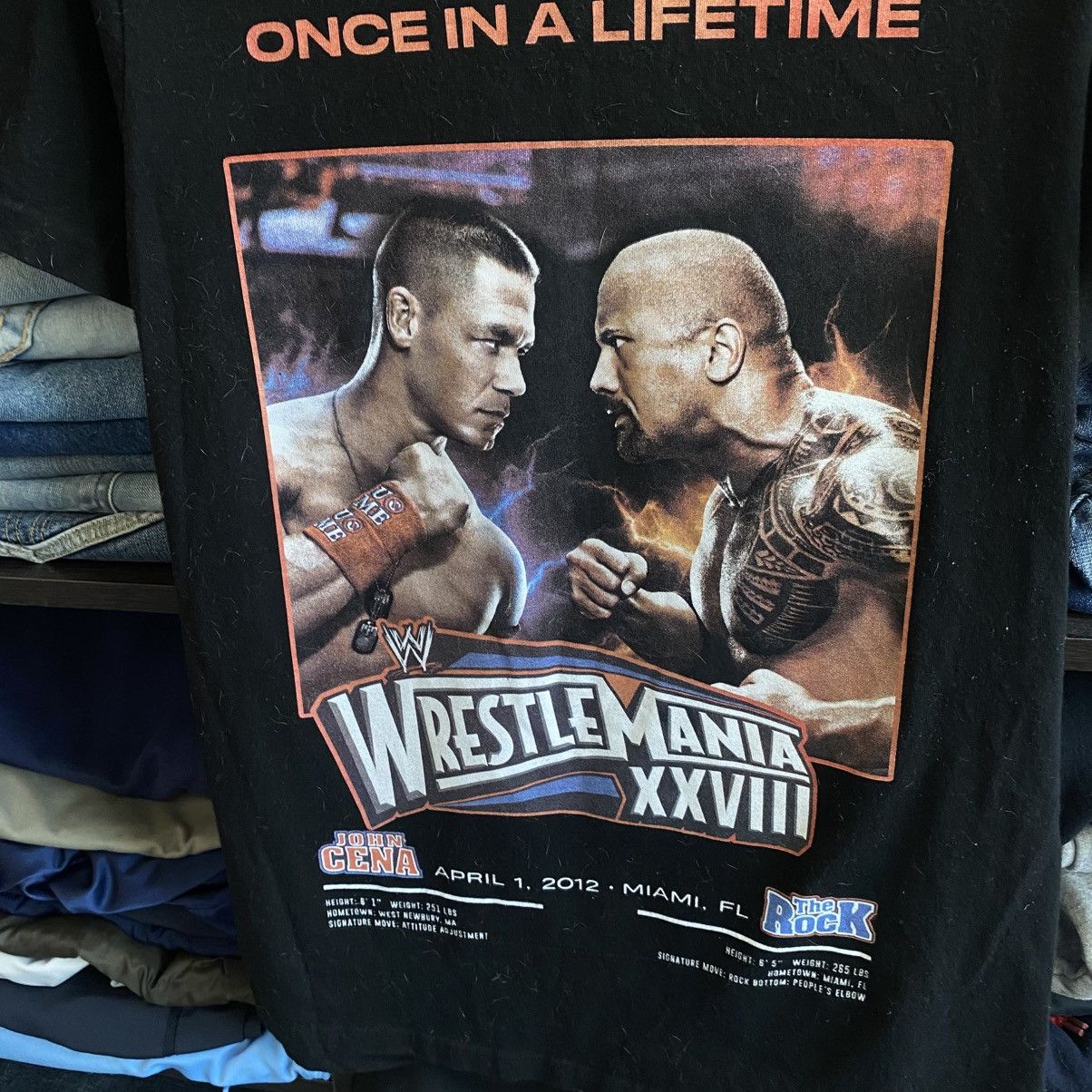 WWE Vintage Wwe Wrestling Mania The Rock VS John Cena tee Size US XS / EU 42 / 0 - 2 Thumbnail