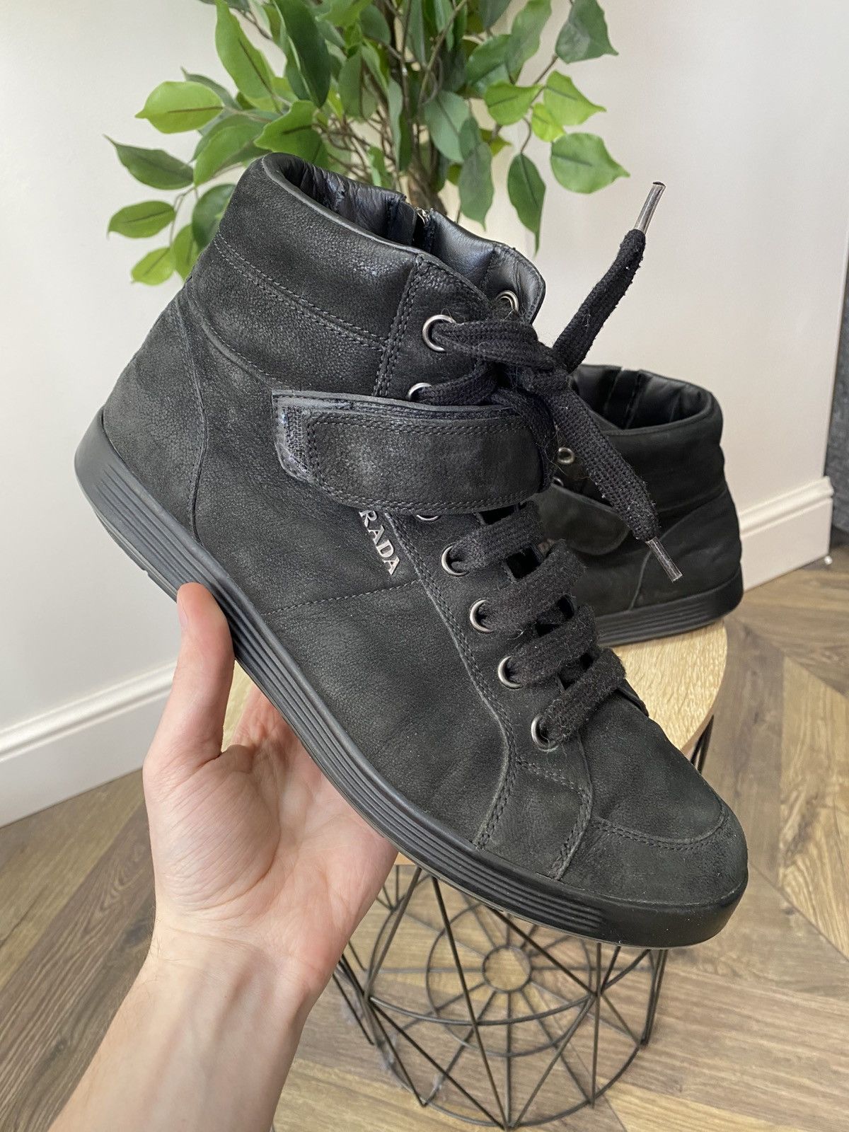 Prada LUXURY PRADA RED TAB HIGH-TOP SNEAKERS SHOES Size US 8.5 / EU 41-42 - 3 Thumbnail