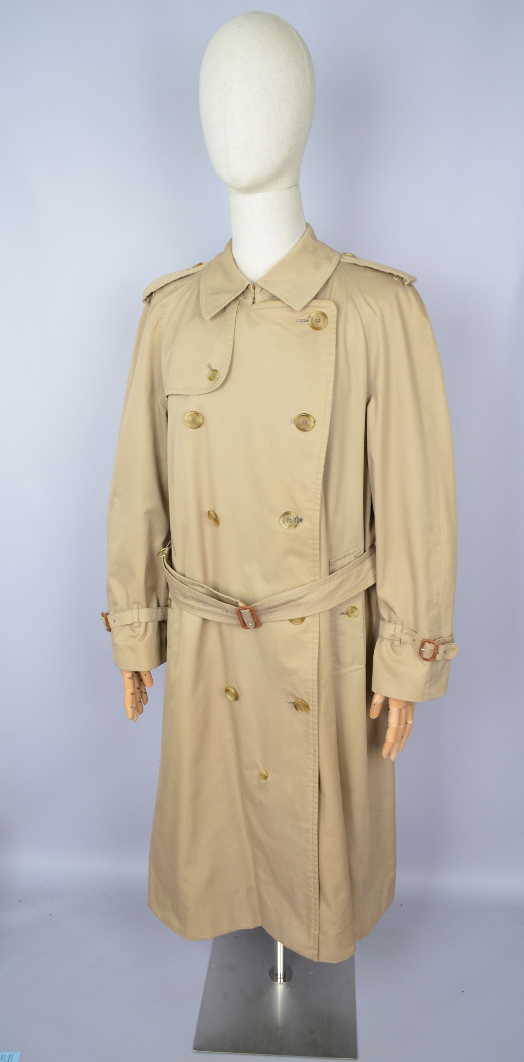 Burberry Prorsum × Vintage Burberry’s Iconic Double Breasted Trench Coat Size EU56/US46 Size US XL / EU 56 / 4 - 1 Thumbnail