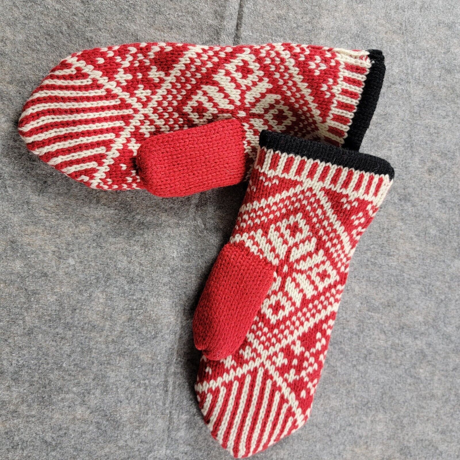 Hestra Hestra Nordic Wool Mitt size 10 Red Off White Size ONE SIZE - 2 Thumbnail
