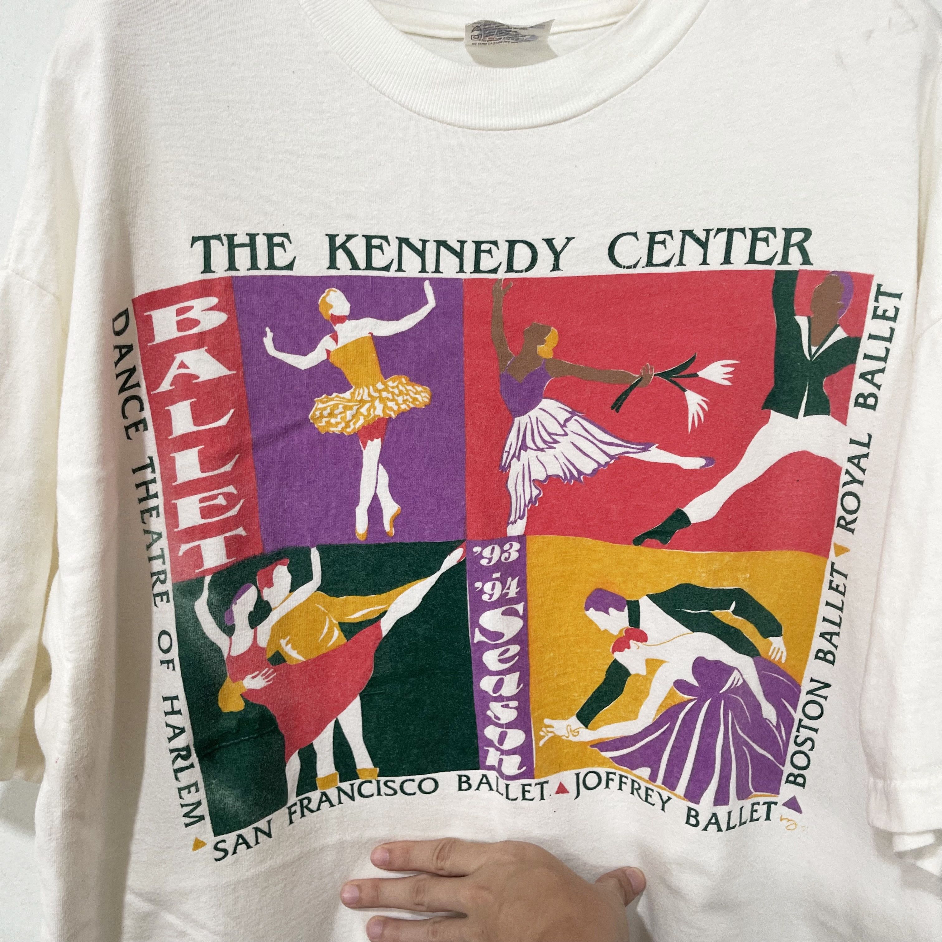 Vintage Vintage 1993 Kennedy Center Ballet T-Shirt Size US XL / EU 56 / 4 - 2 Thumbnail
