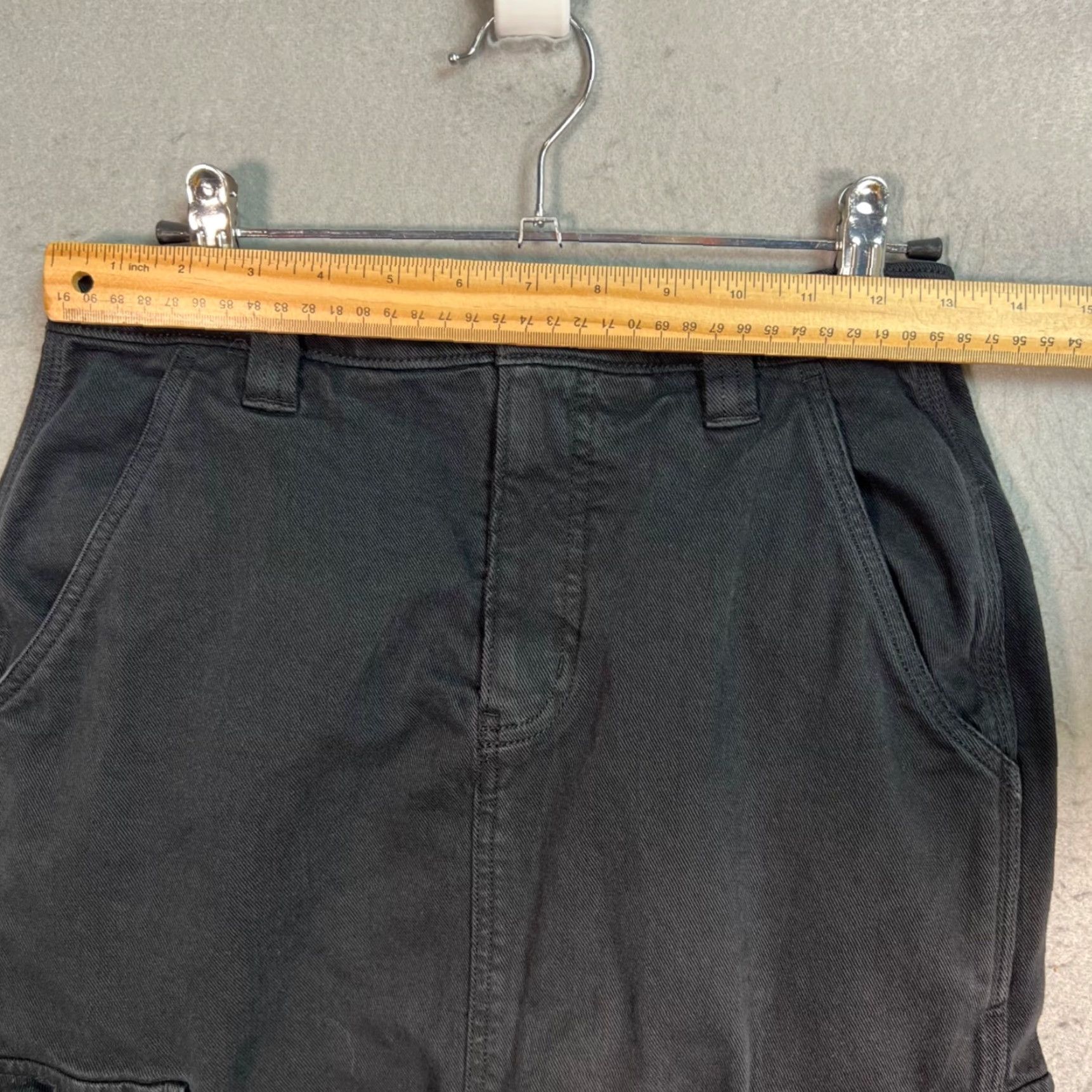 TNA VINTAGE TNA Womens Skirt Midi Black Cargo Pocket Cotton Blend Size 0 Size 25" / US 0 / IT 36 - 5 Thumbnail