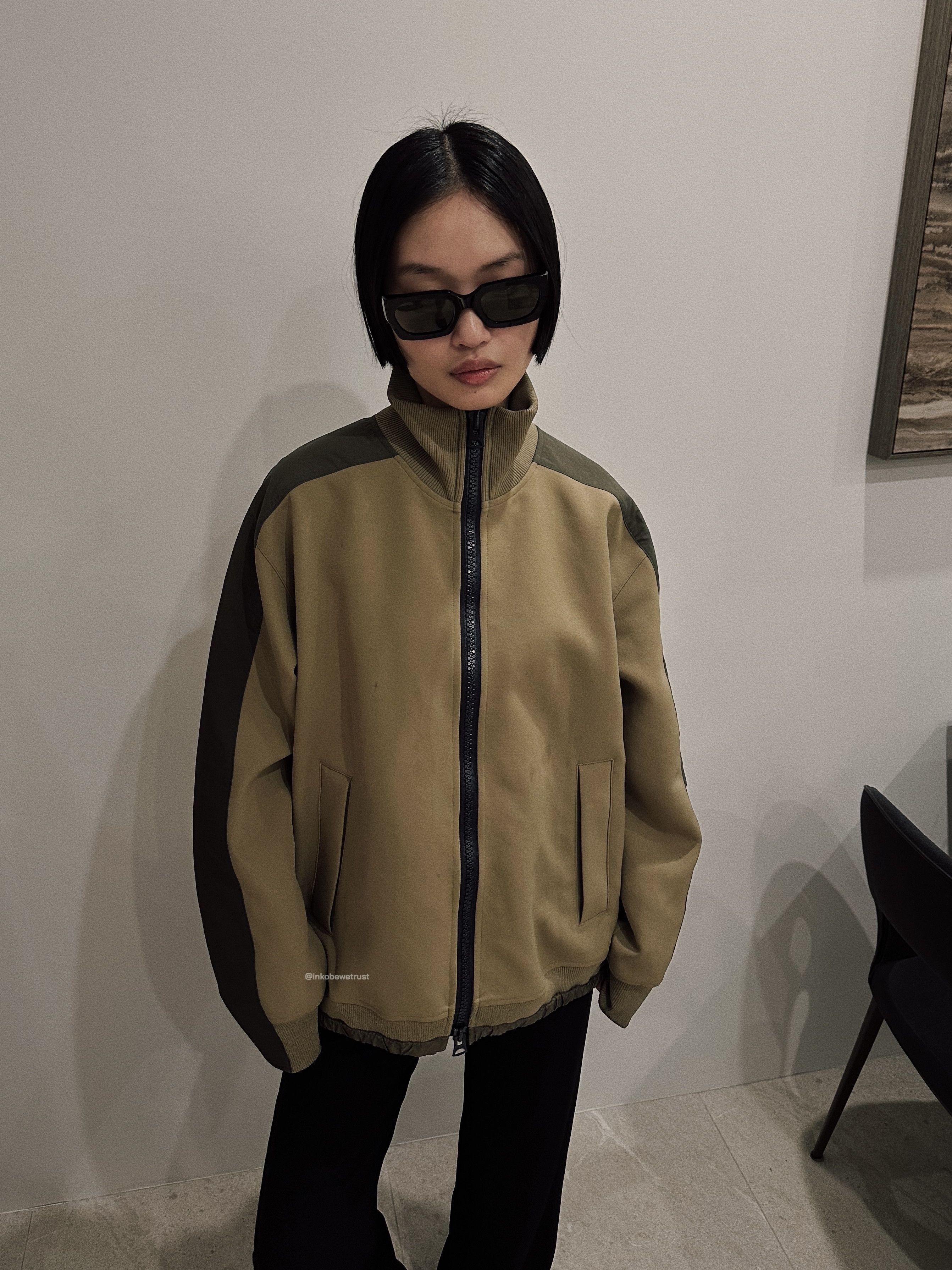 Sacai Technical Jersey Blouson | Beige Size US M / EU 48-50 / 2 - 1 Thumbnail