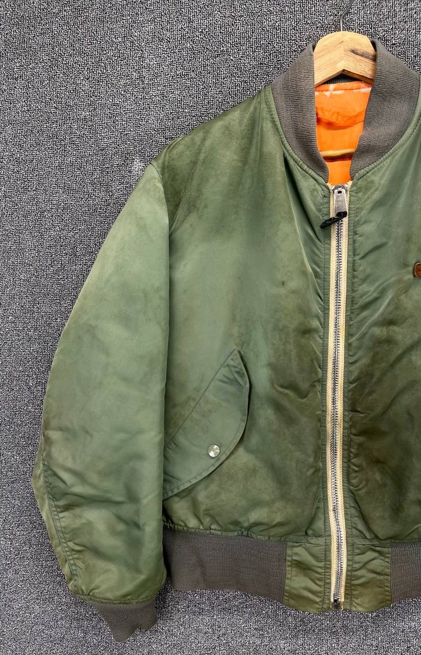 Avirex Vintage Avirex Trashed Rare Bomber Jacket Size US M / EU 48-50 / 2 - 3 Thumbnail