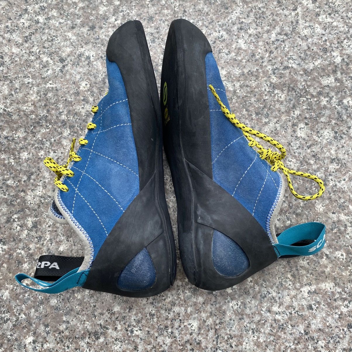 Other Scarpa Helix climbing shoes Size US 8 / IT 38 - 2 Thumbnail