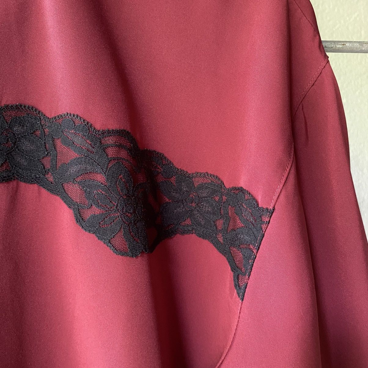Moschino MOSSCHINO Red Lace Trimmed Shirt Size M / US 6-8 / IT 42-44 - 9 Thumbnail