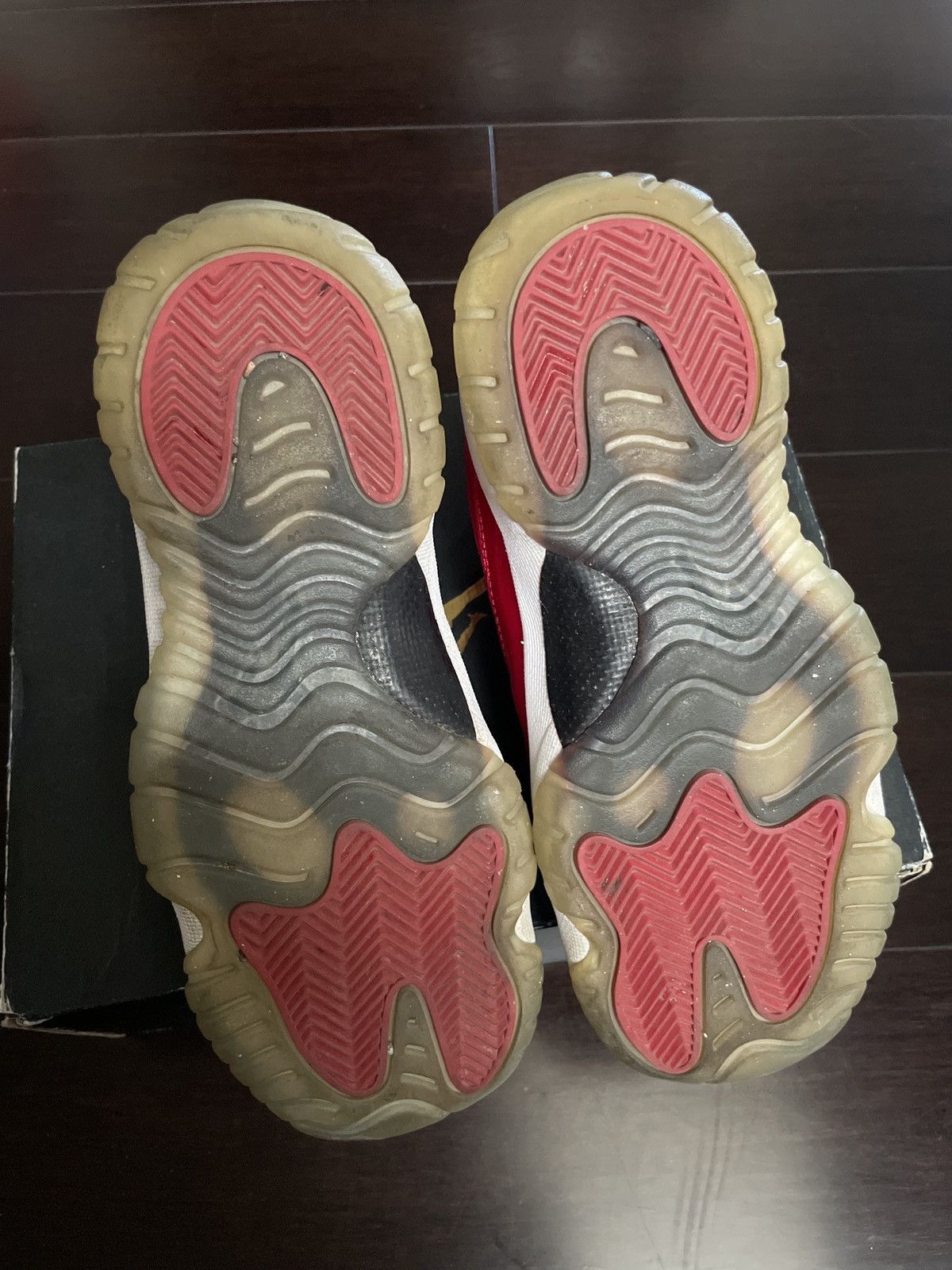 Air Jordan 11 Retro Bg