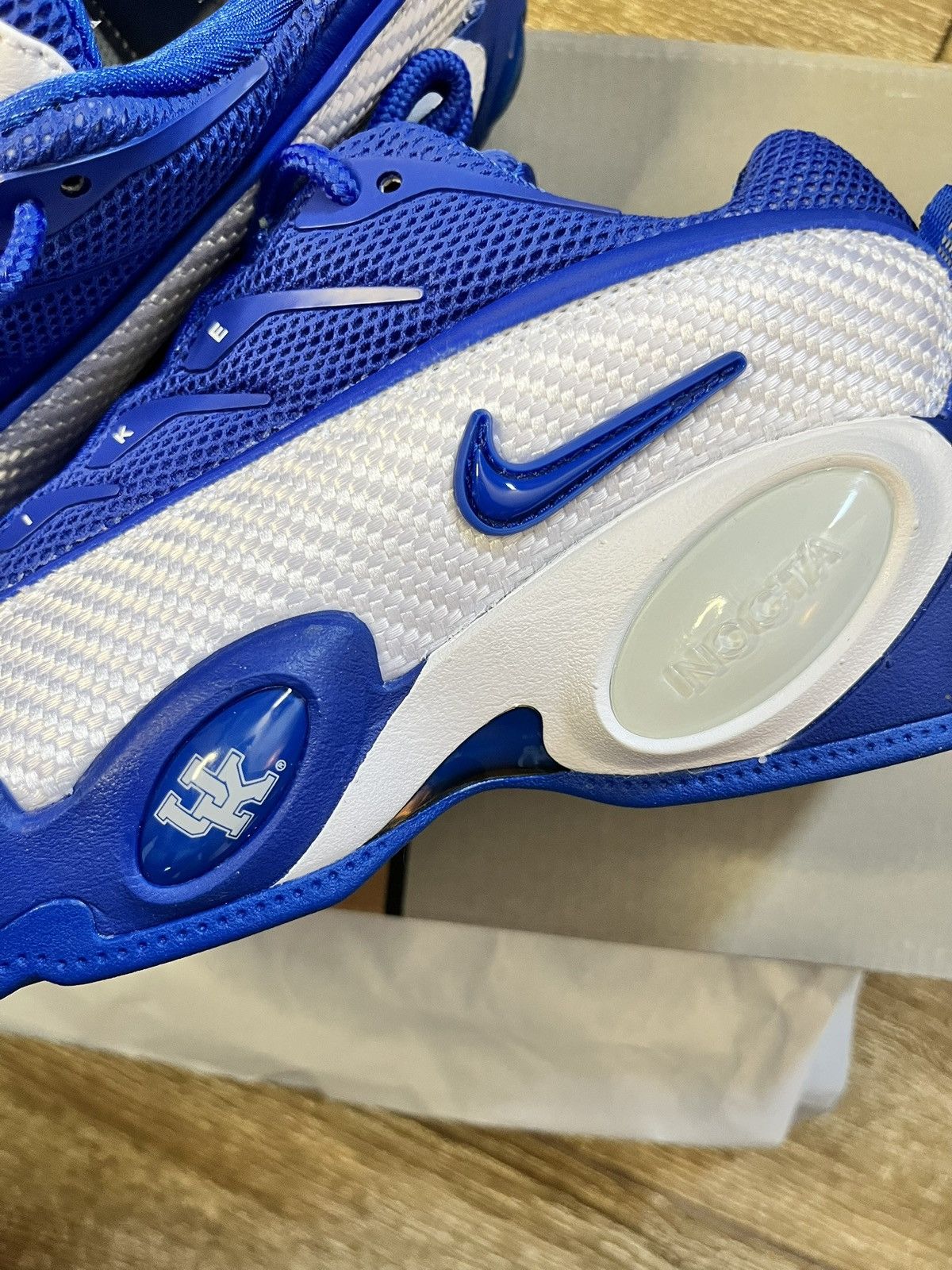 NOCTA × Nike FAMILY & FRIENDS Nocta Glide Kentucky PE Size US 6.5 / IT 36.5 - 3 Thumbnail