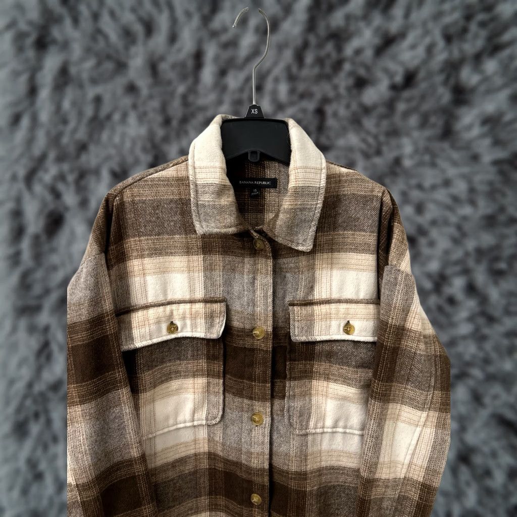 Banana Republic Banana Republic Shirt Jacket Womens XS Brown Plaid Wool Blend Shacket Oversized Shacket Casual Womens XS Brown Plaid Wool Blend Shirt Jacket Size XS / US 0-2 / IT 36-38 - 1 Thumbnail