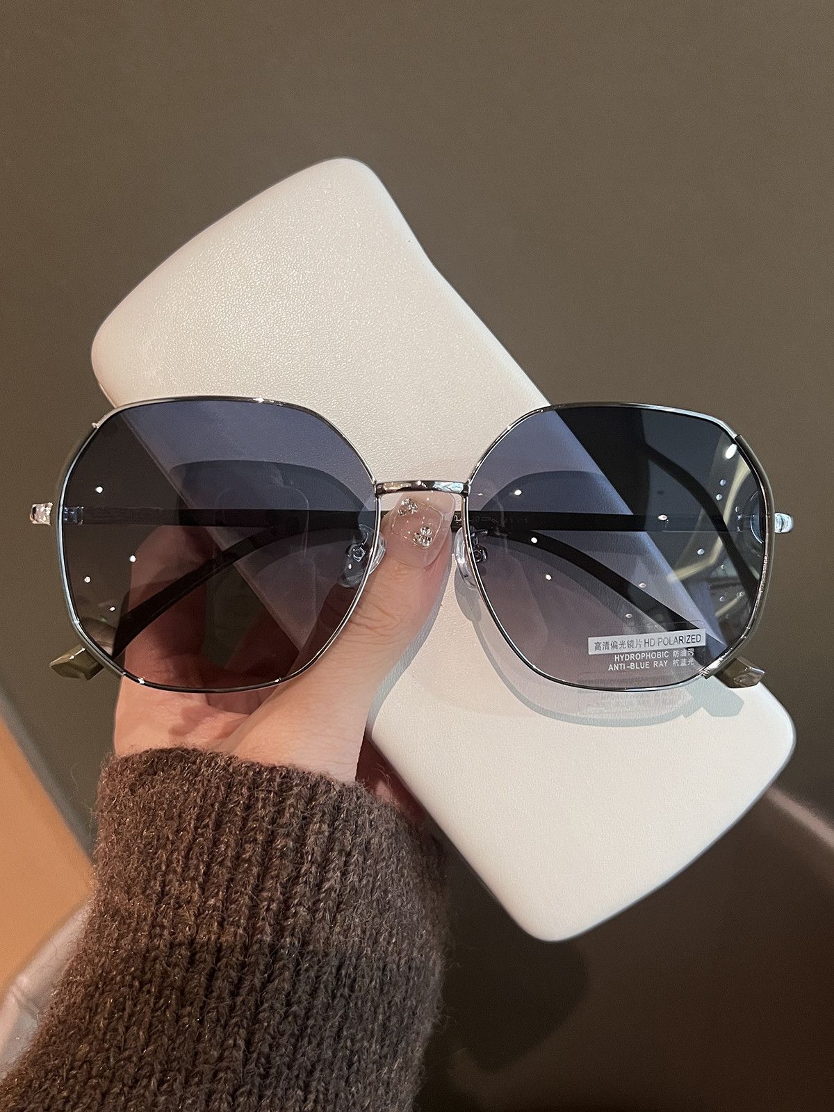 VIBE Modern Street ins style custom avant-garde sunglasses Size ONE SIZE - 2 Thumbnail