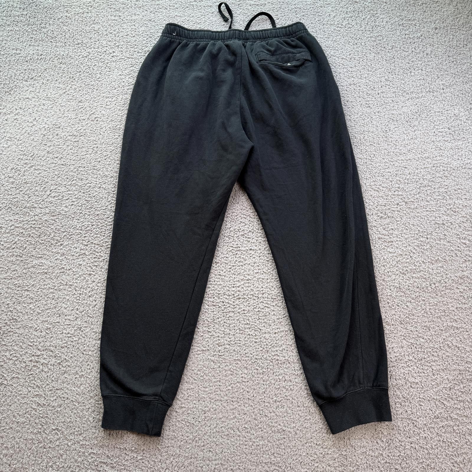Nike Nike Mens L Jogger Sweatpants Black Fleece Embroidered Logo Size US 34 / EU 50 - 2 Thumbnail
