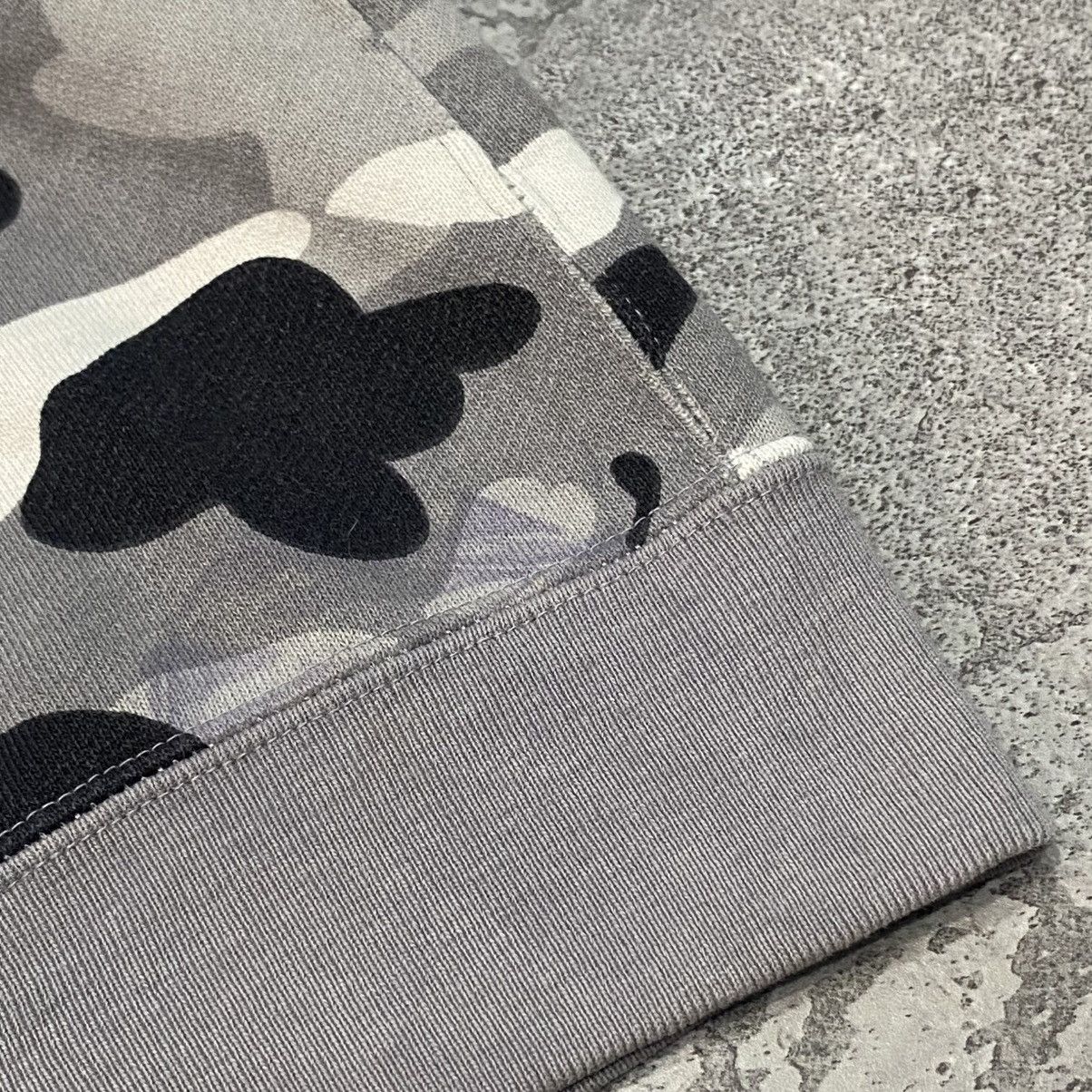Bape Bape Zip Hoodie Gray Snow Camo Pirate Size US L / EU 52-54 / 3 - 5 Thumbnail