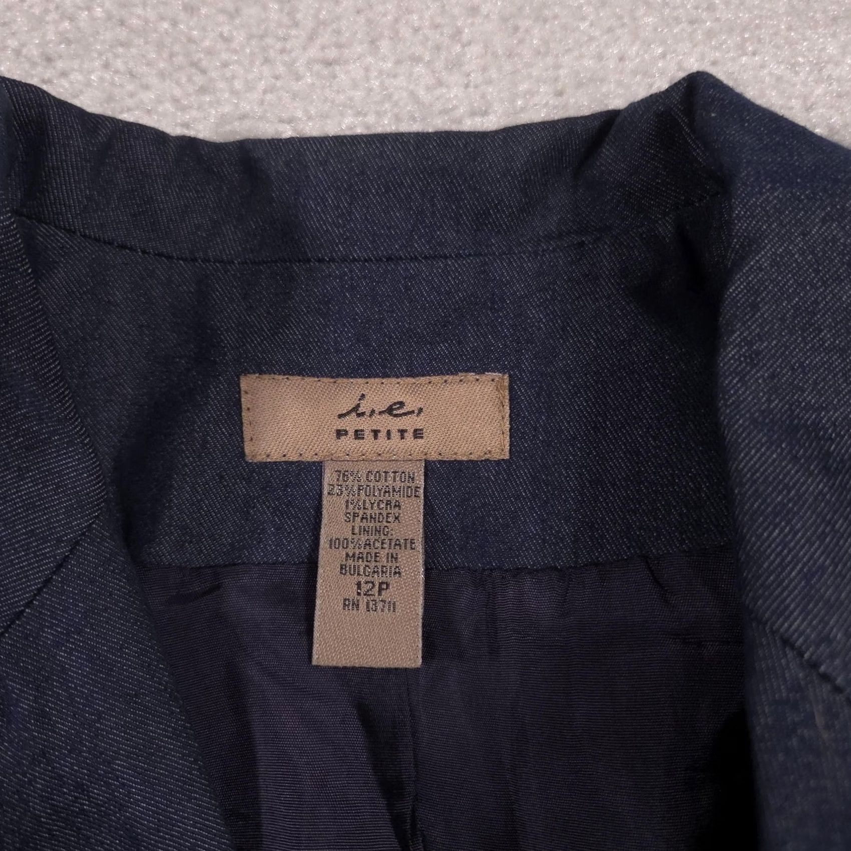 Vintage VINTAGE i.e. Blazer Womens 12P Blue Denim Three Button Lined Petite Jacket Career Size XL / US 12-14 / IT 48-50 - 6 Thumbnail