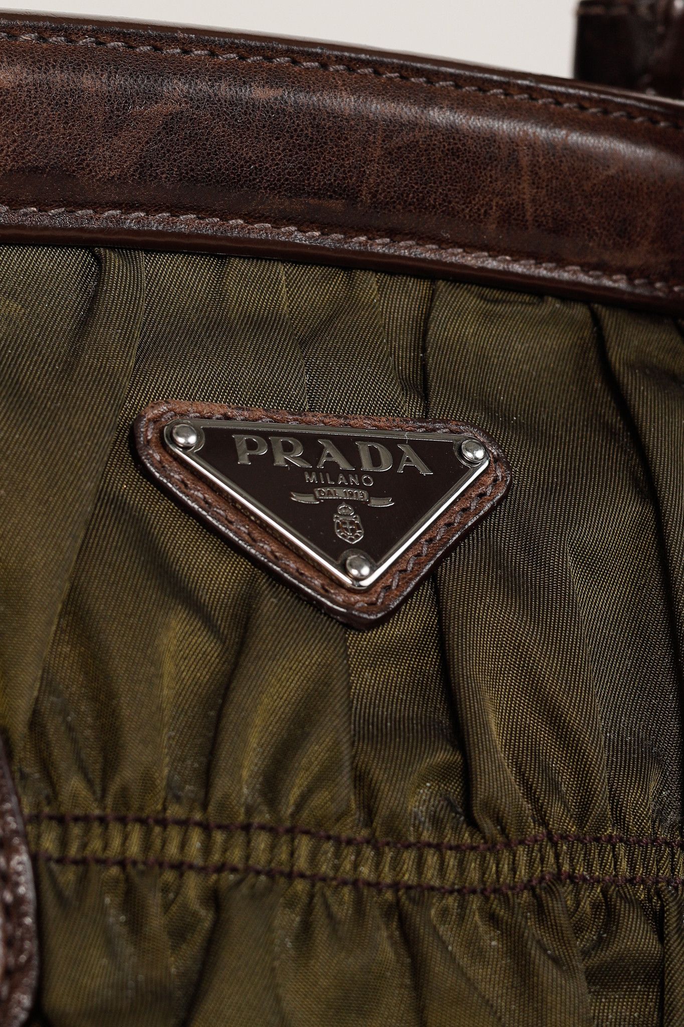 Prada Prada Resort 2007 Green Tessuto Gaufre Nylon Shoulder Bag Size ONE SIZE - 10 Thumbnail