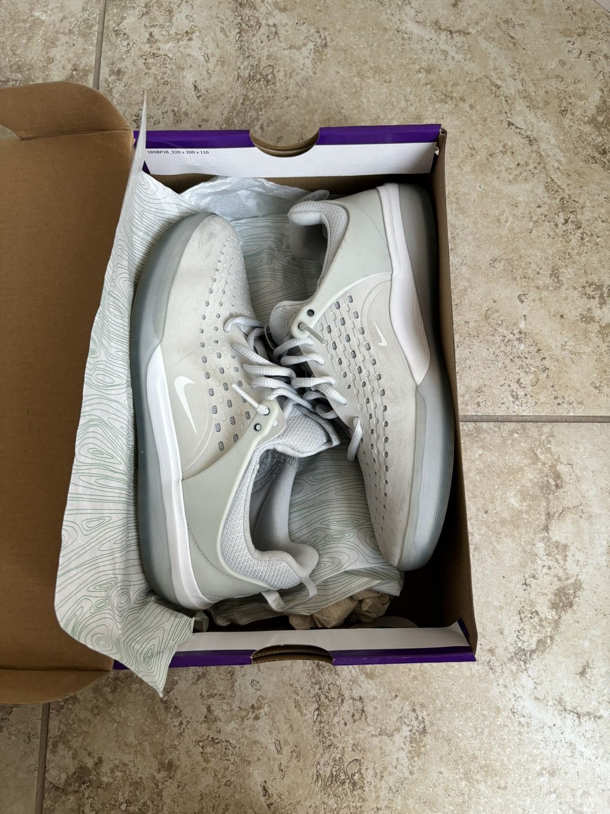 Nike SB Zoom Nyjah Free 3 Pure Platinum White Skate Shoes