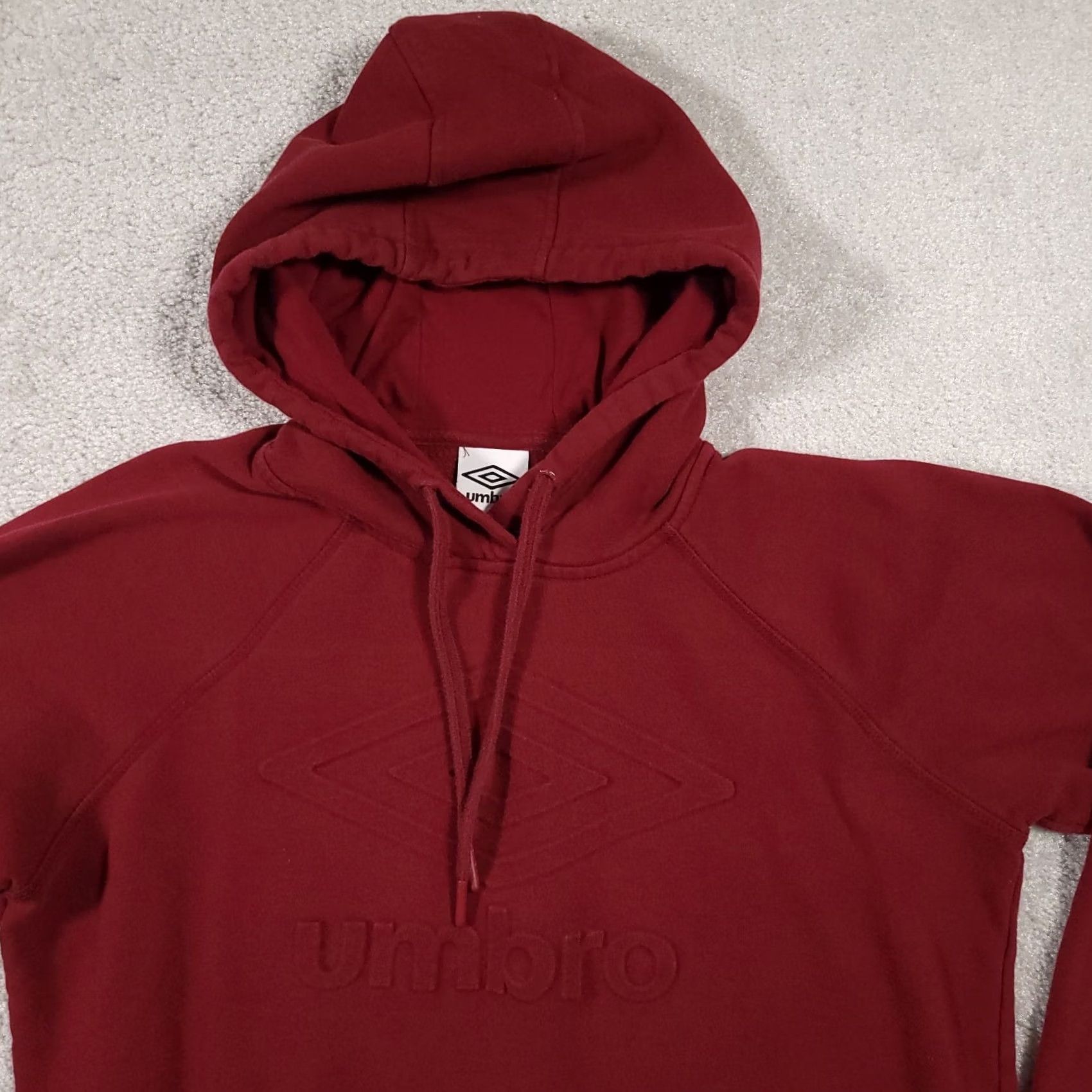 Umbro VINTAGE Umbro Raglan Logo Embossed Pullover Hoodie Women's Large Red Short Sweatshirt Ballpark? Size L / US 10 / IT 46 - 3 Thumbnail