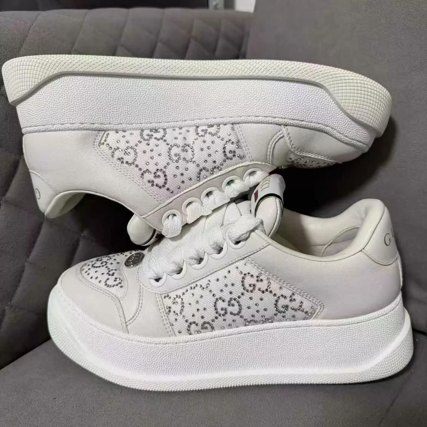 Gucci GUCCI Crystal-Embellished Pudgy Logo Shoes 35 Size US 4.5 / IT 34.5 - 7 Thumbnail