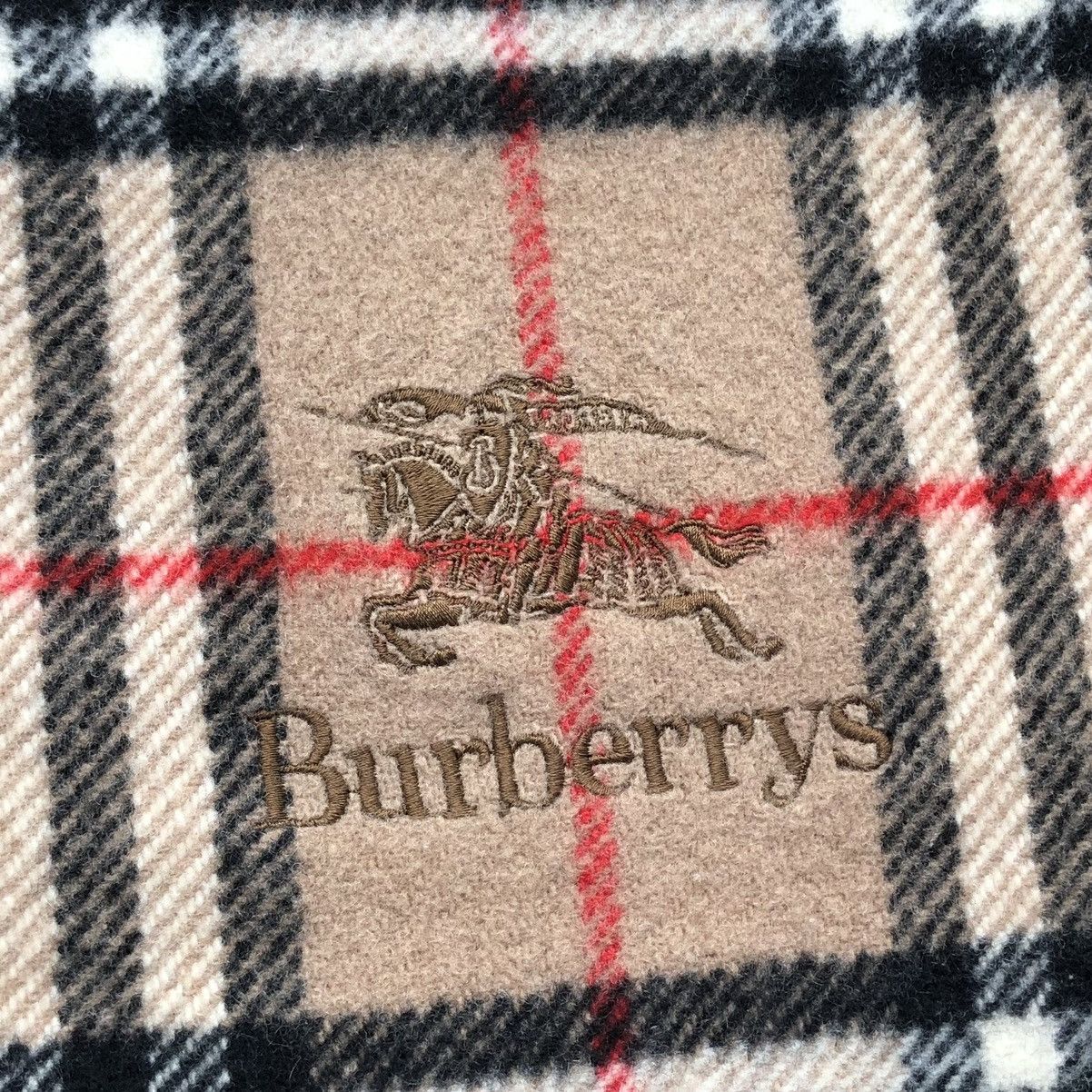 Burberry Authentic Burberrys Nova Check Blanket Sheet 100% Wool 🇯🇵 Size ONE SIZE - 5 Thumbnail