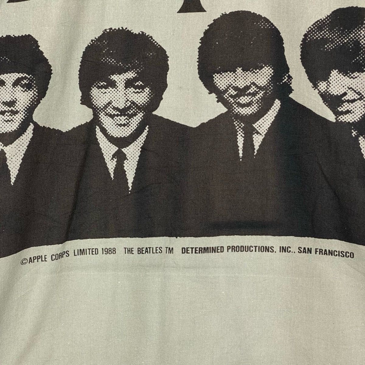 Vintage Vintage 1988 The Beatles Kimono Jacket Size US L / EU 52-54 / 3 - 15 Thumbnail