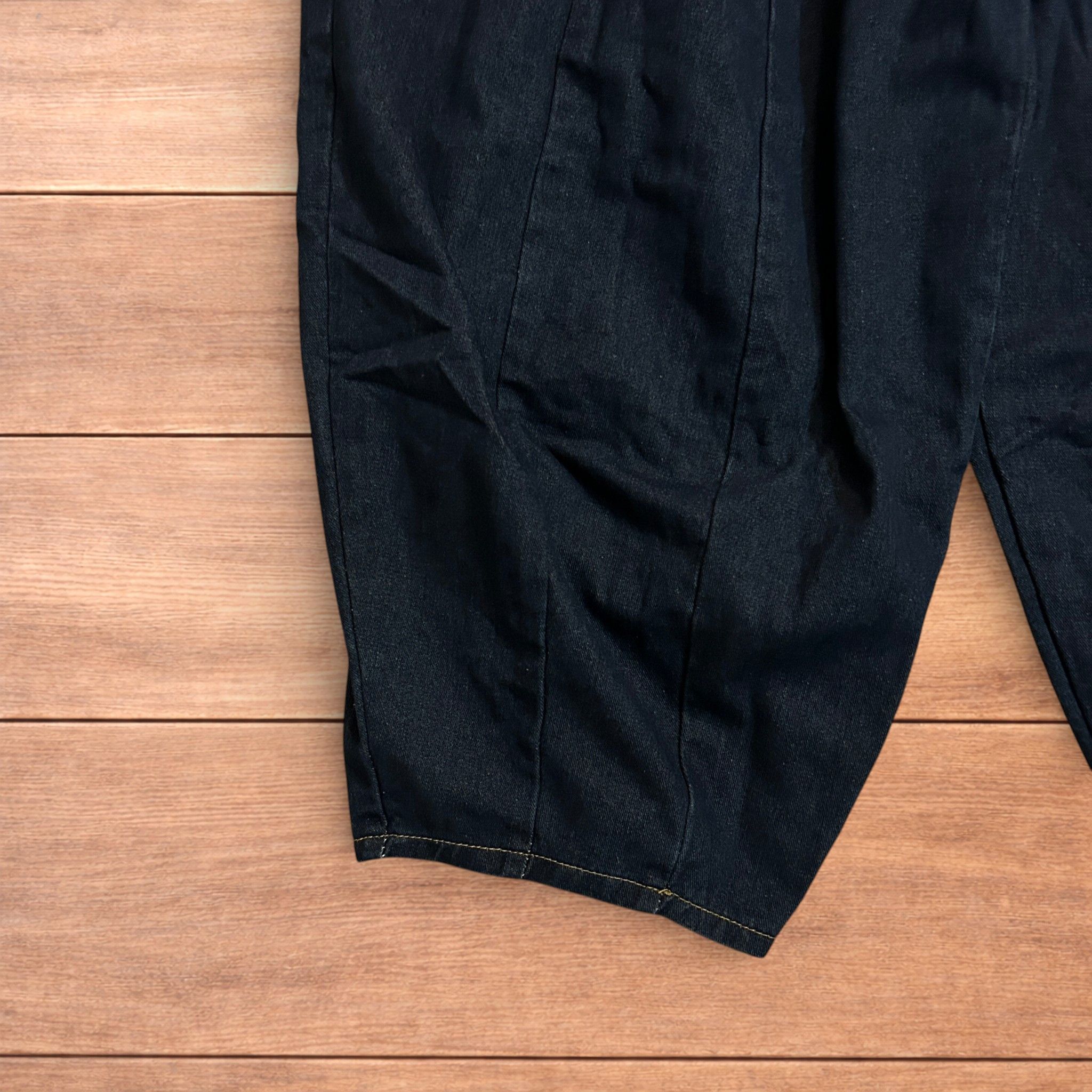 Japanese Brand Super baggy wide leg balloon fit jeans in dark blue wash. Size US 36 / EU 52 - 4 Thumbnail