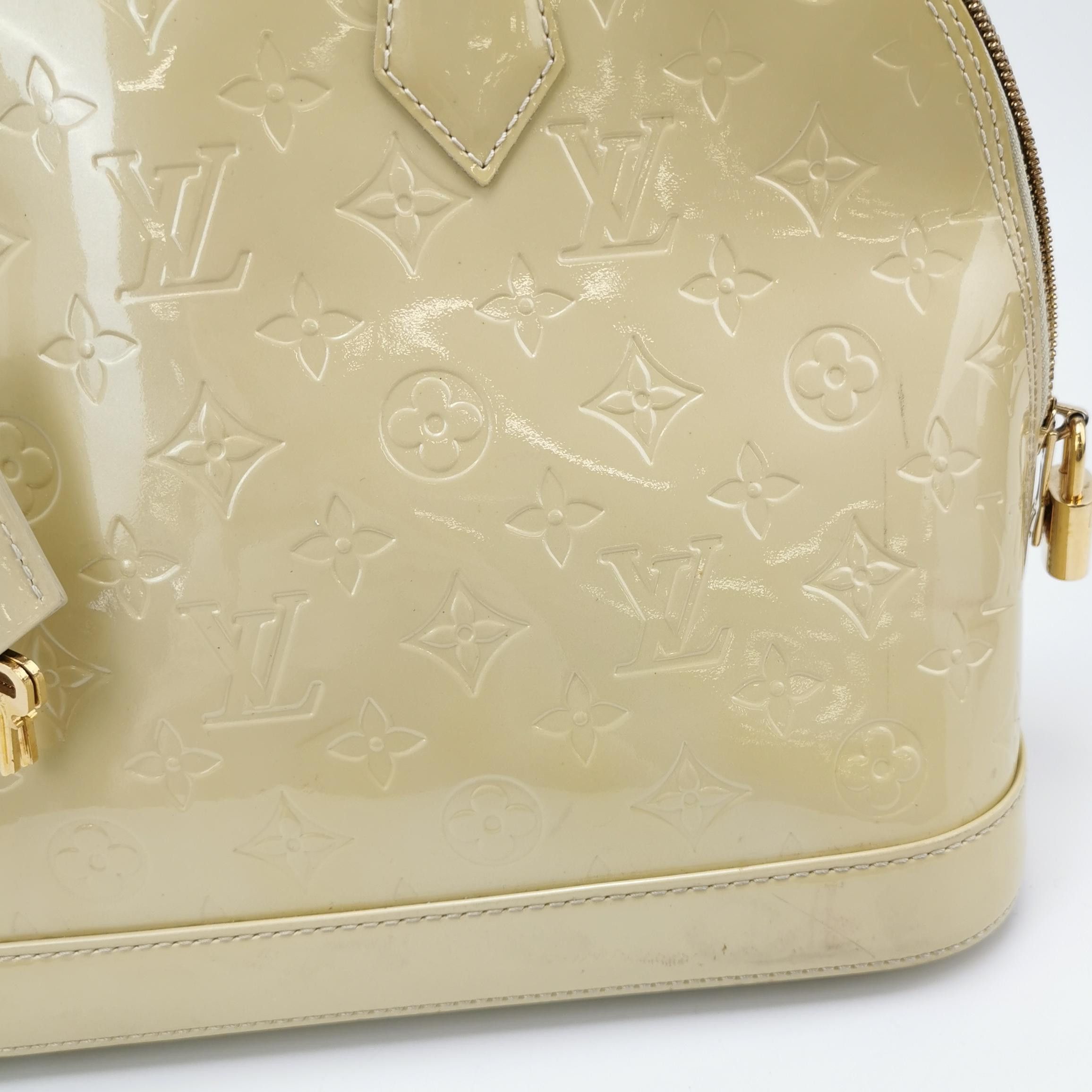 Louis Vuitton Louis Vuitton (LV) Alma Small Patent Leather Embossed Shell Size ONE SIZE - 4 Thumbnail