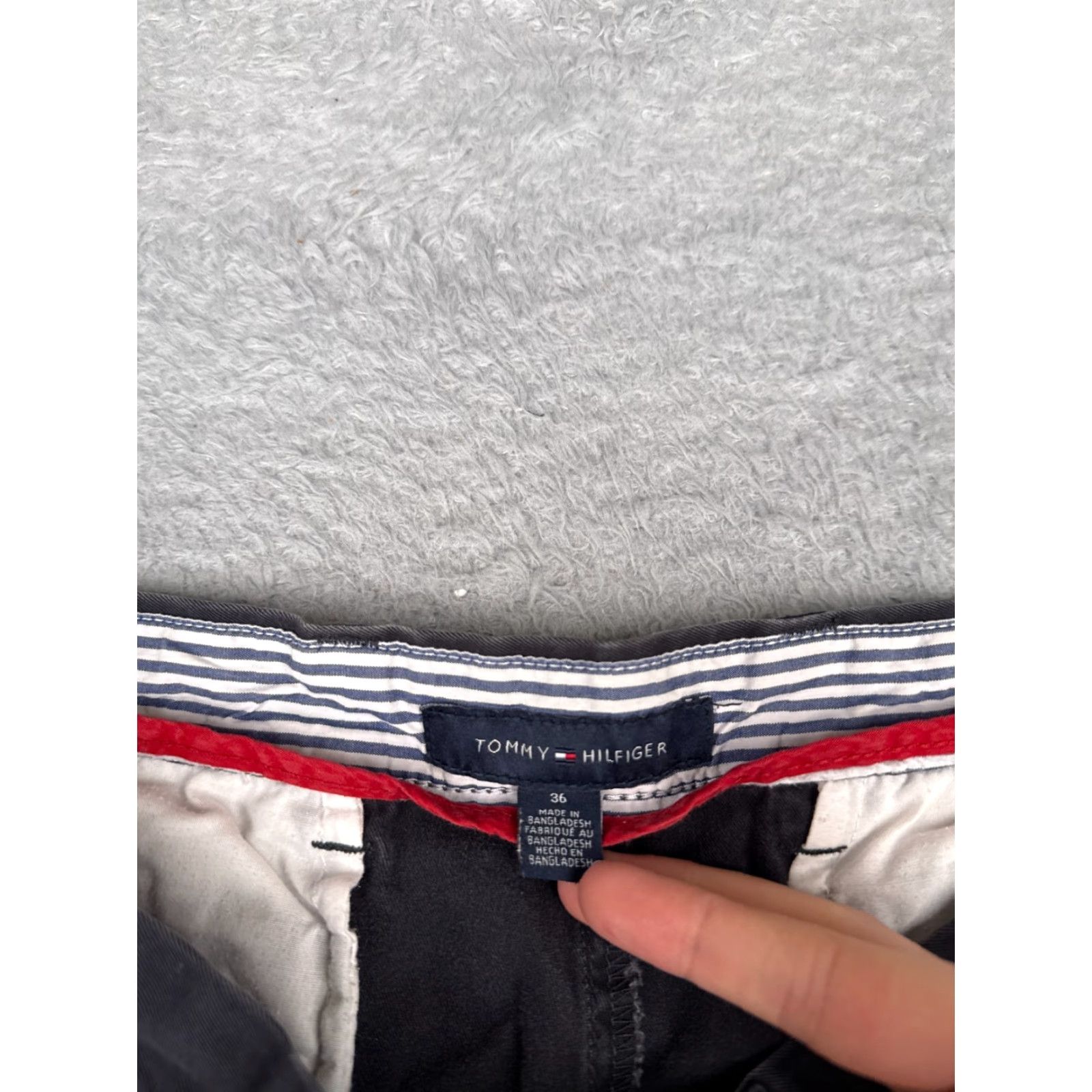 Tommy Hilfiger Tommy Hilfiger Chino Shorts Men 36 Blue Cotton Twill Casual Outdoor 10 in Inseam Size US 36 / EU 52 - 7 Thumbnail