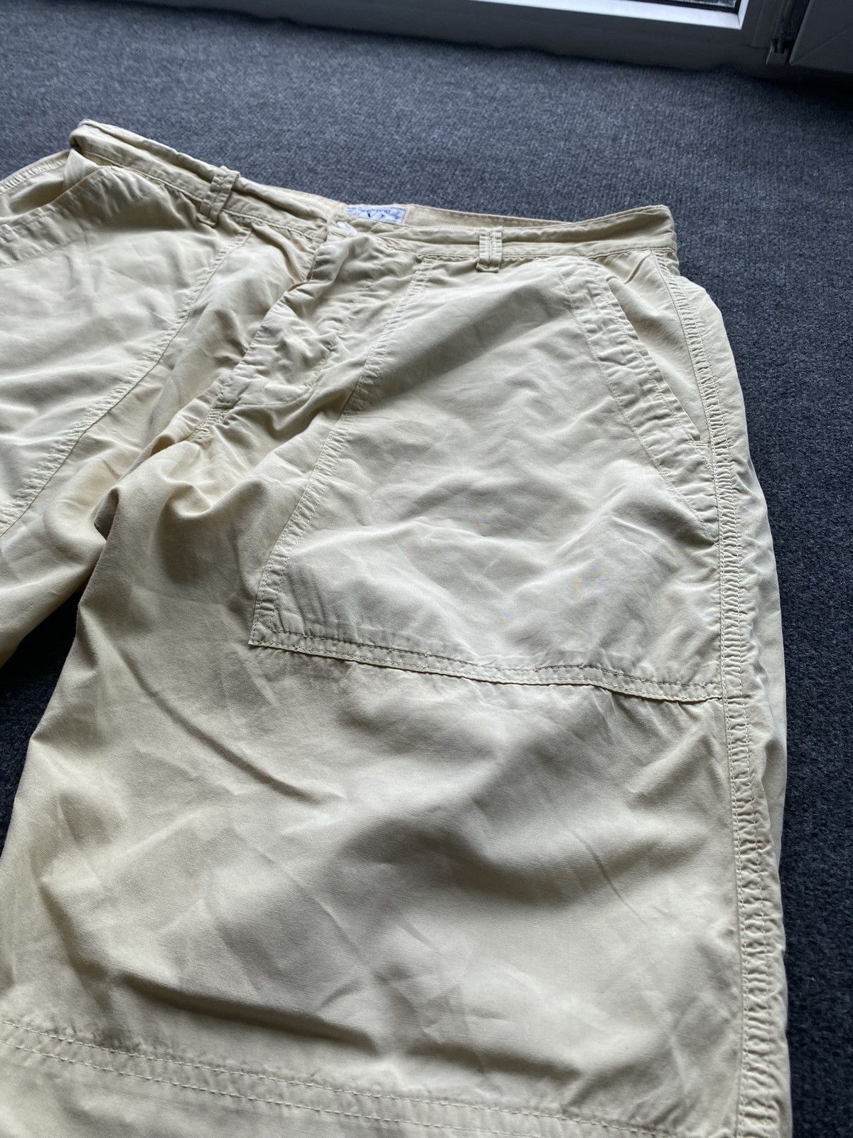 Valentino 🔥Valentino Italy Vintage Chino Shorts 36 size rare Size US 36 / EU 52 - 11 Thumbnail