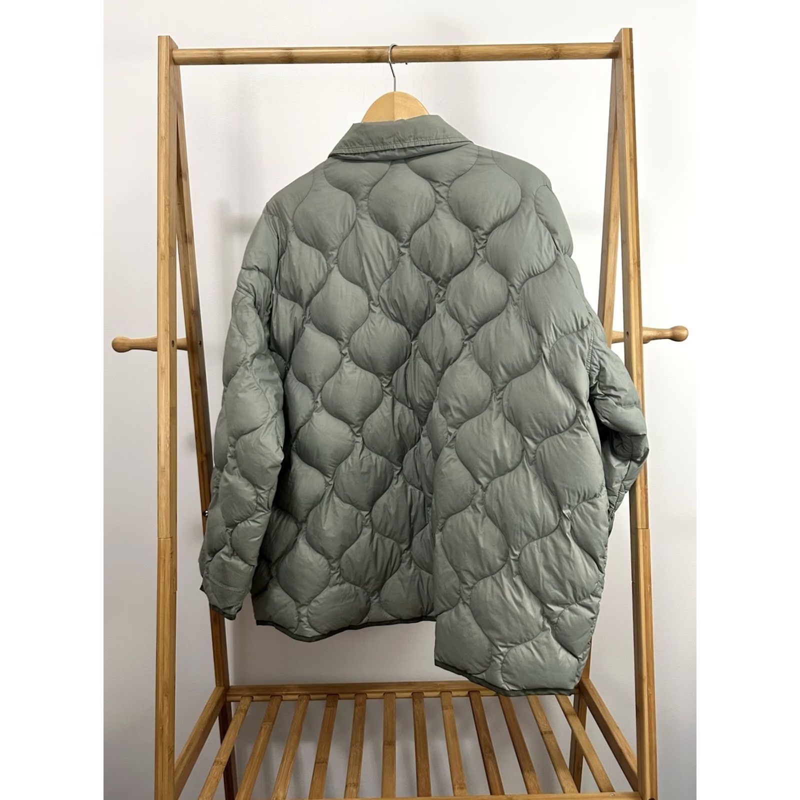 Eddie Bauer Eddie Bauer Women's Quilted EB650 Waterfowl Down Snap Sage Green Light Jacket 2X Size XXL / US 16-18 / IT 52-54 - 2 Thumbnail