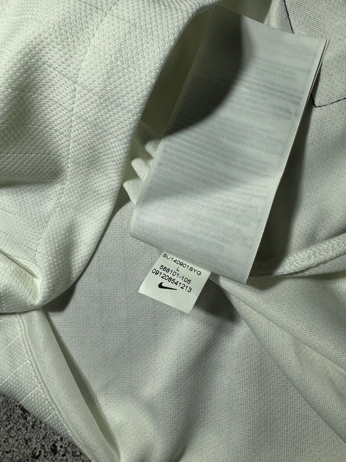 Nike × Vintage England 2014/15 Gerrard 4 Home Nike Football Jersey T-Shirt Size US L / EU 52-54 / 3 - 14 Thumbnail