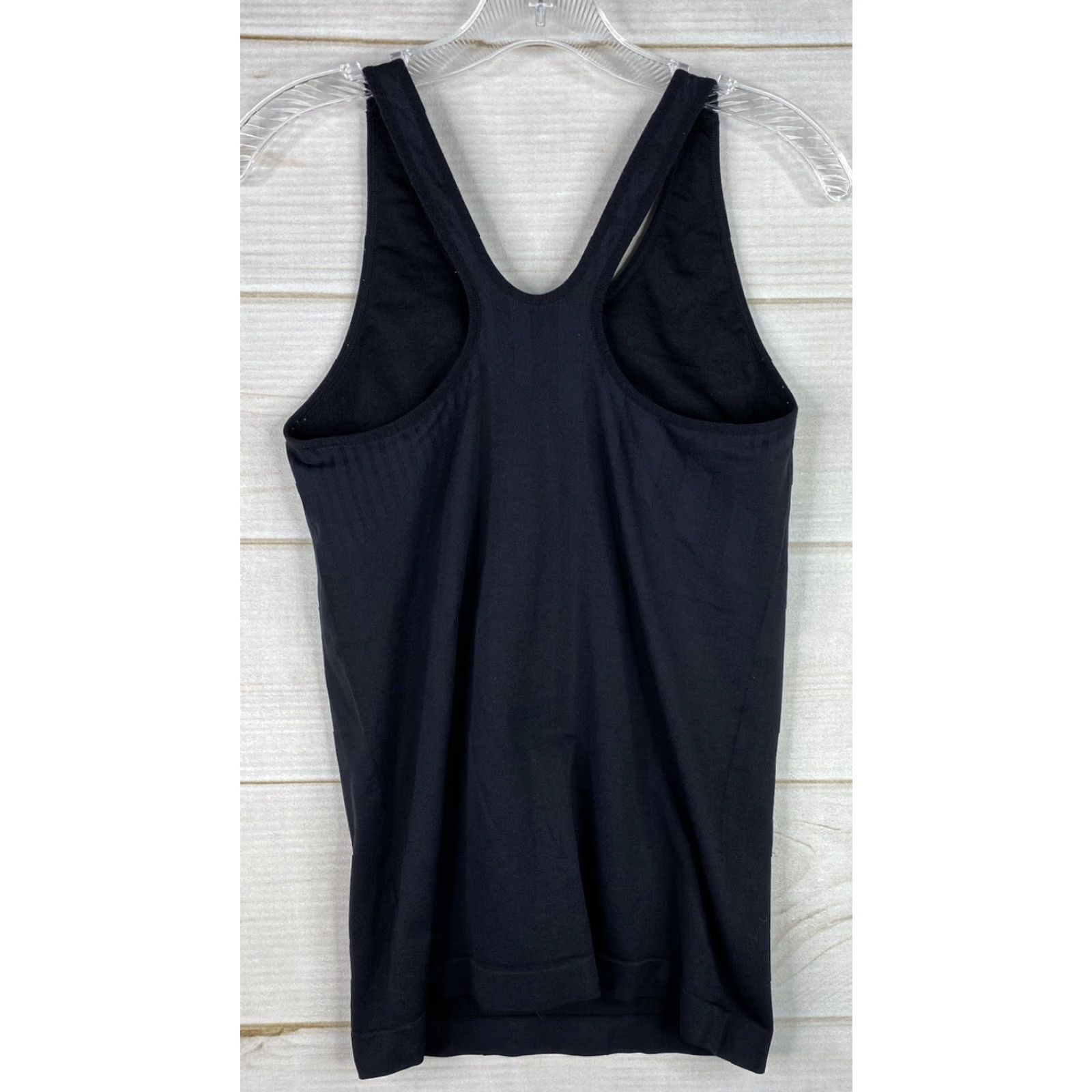 Vintage Climawear Tank Top Womens L Black Workout Yoga Seamless Racerback Stretch Gym Shirt Size L / US 10 / IT 46 - 8 Thumbnail